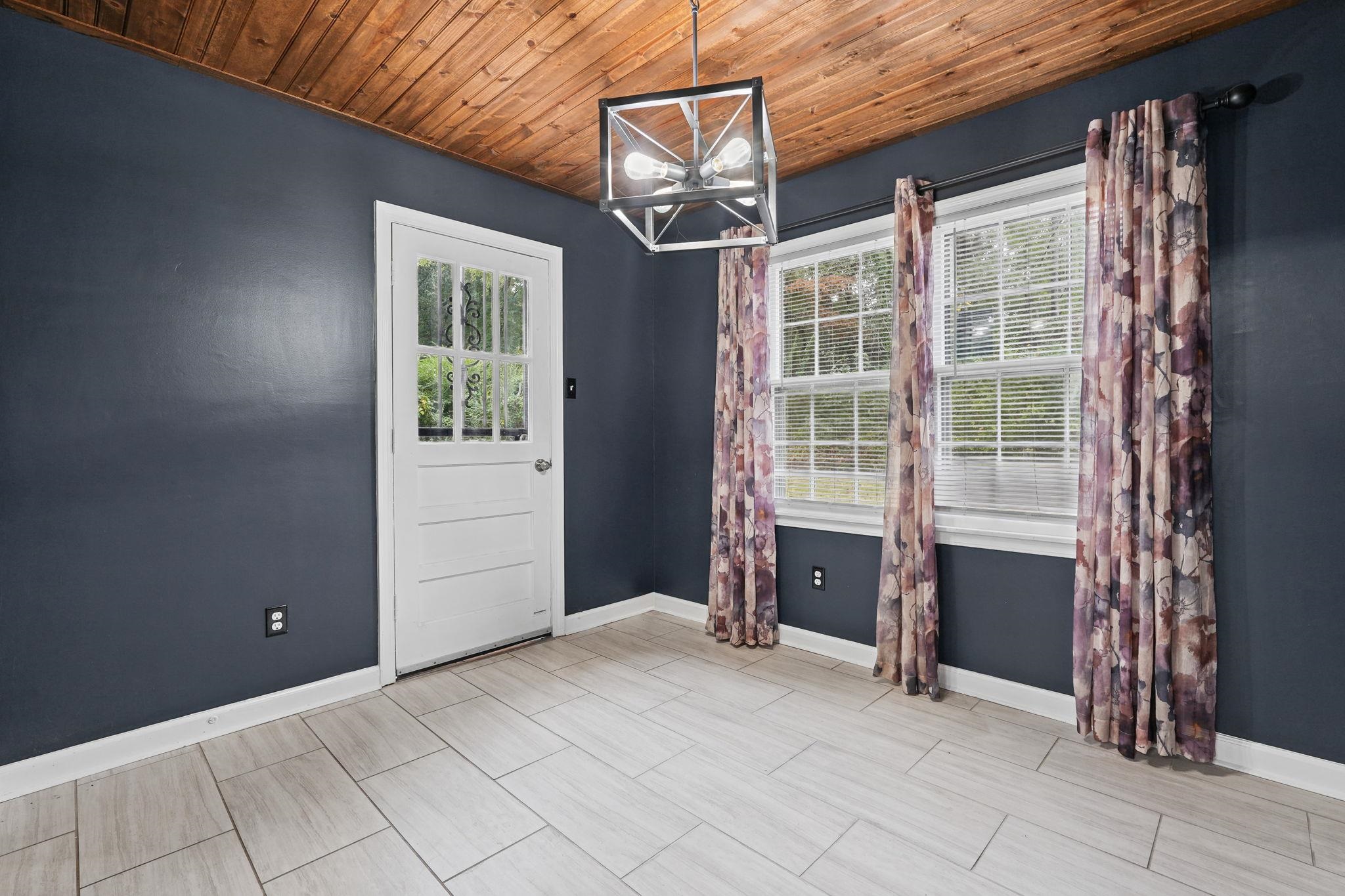 2531 Mimosa Tree Dr Property Photo 10