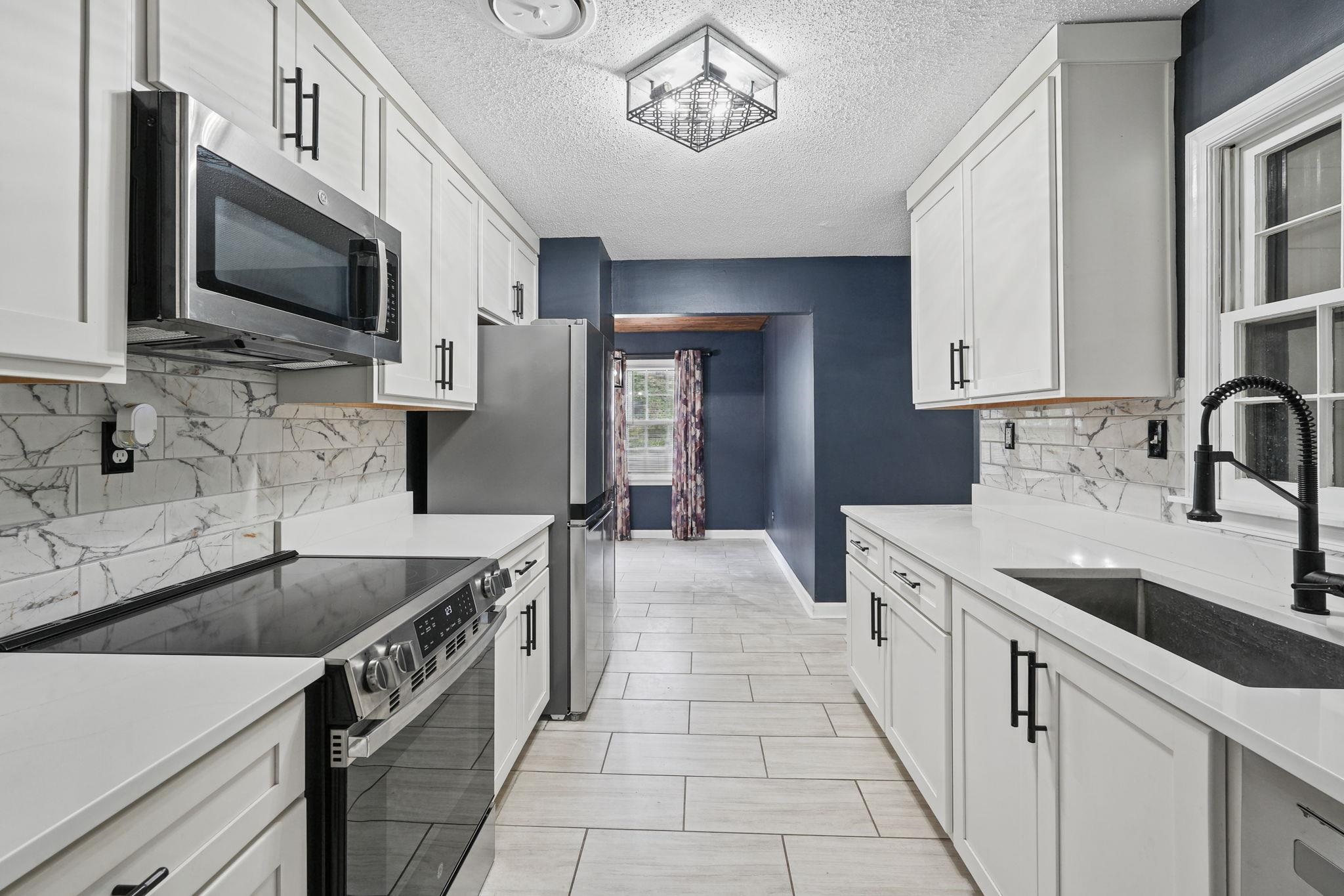 2531 Mimosa Tree Dr Property Photo 14