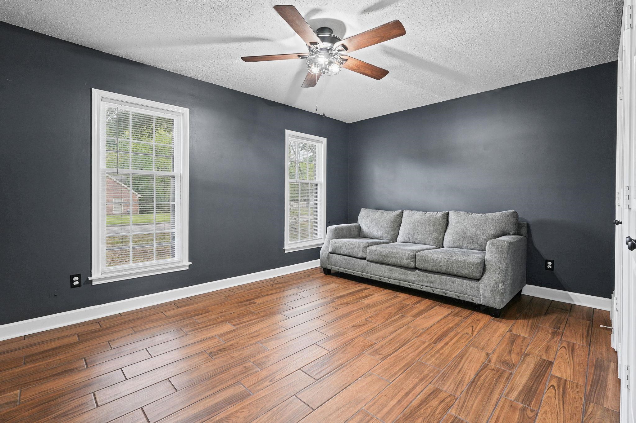 2531 Mimosa Tree Dr Property Photo 17