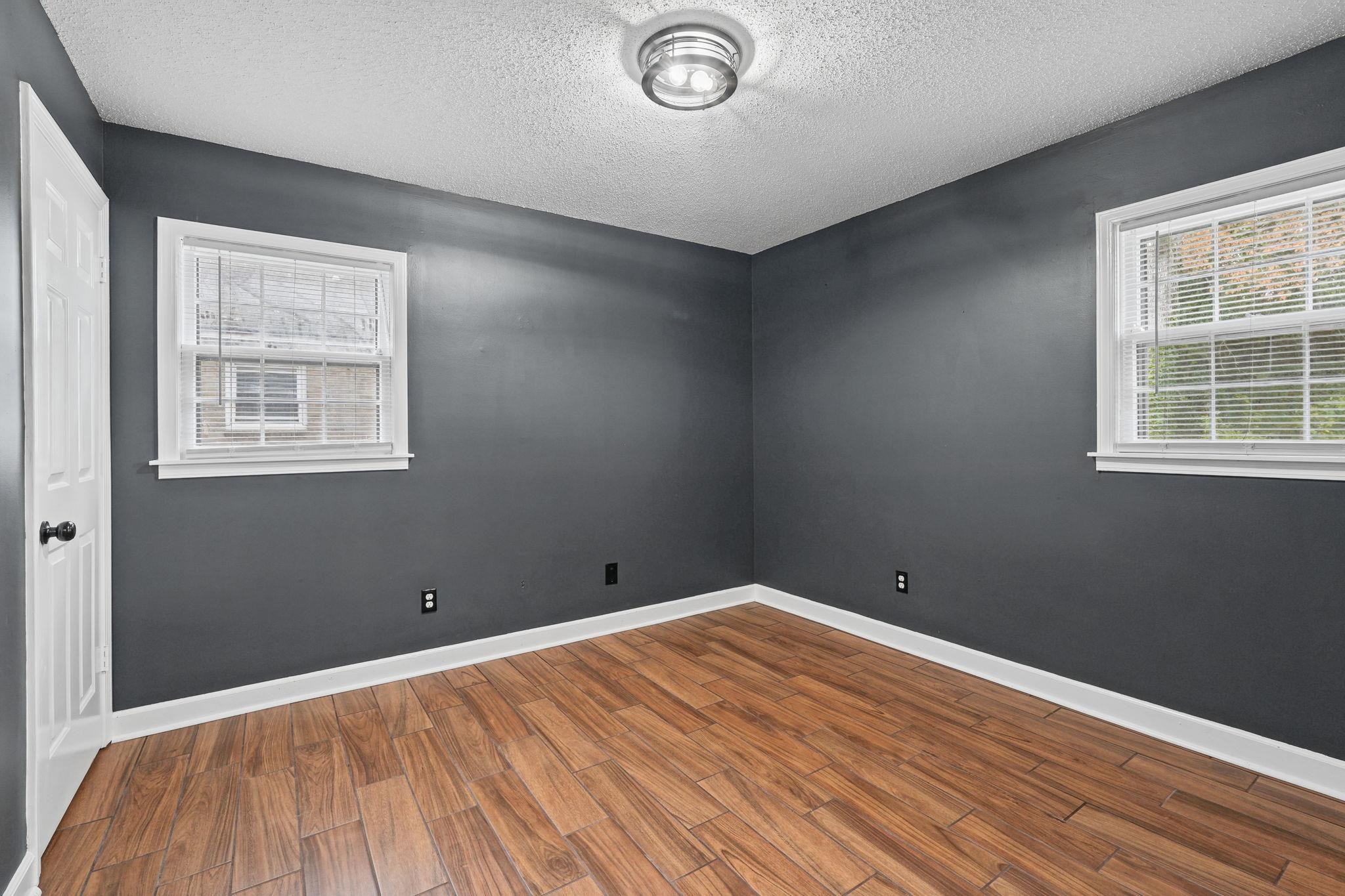 2531 Mimosa Tree Dr Property Photo 18