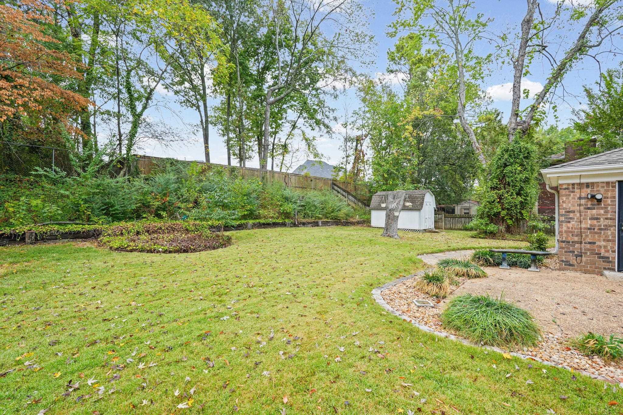 2531 Mimosa Tree Dr Property Photo 25