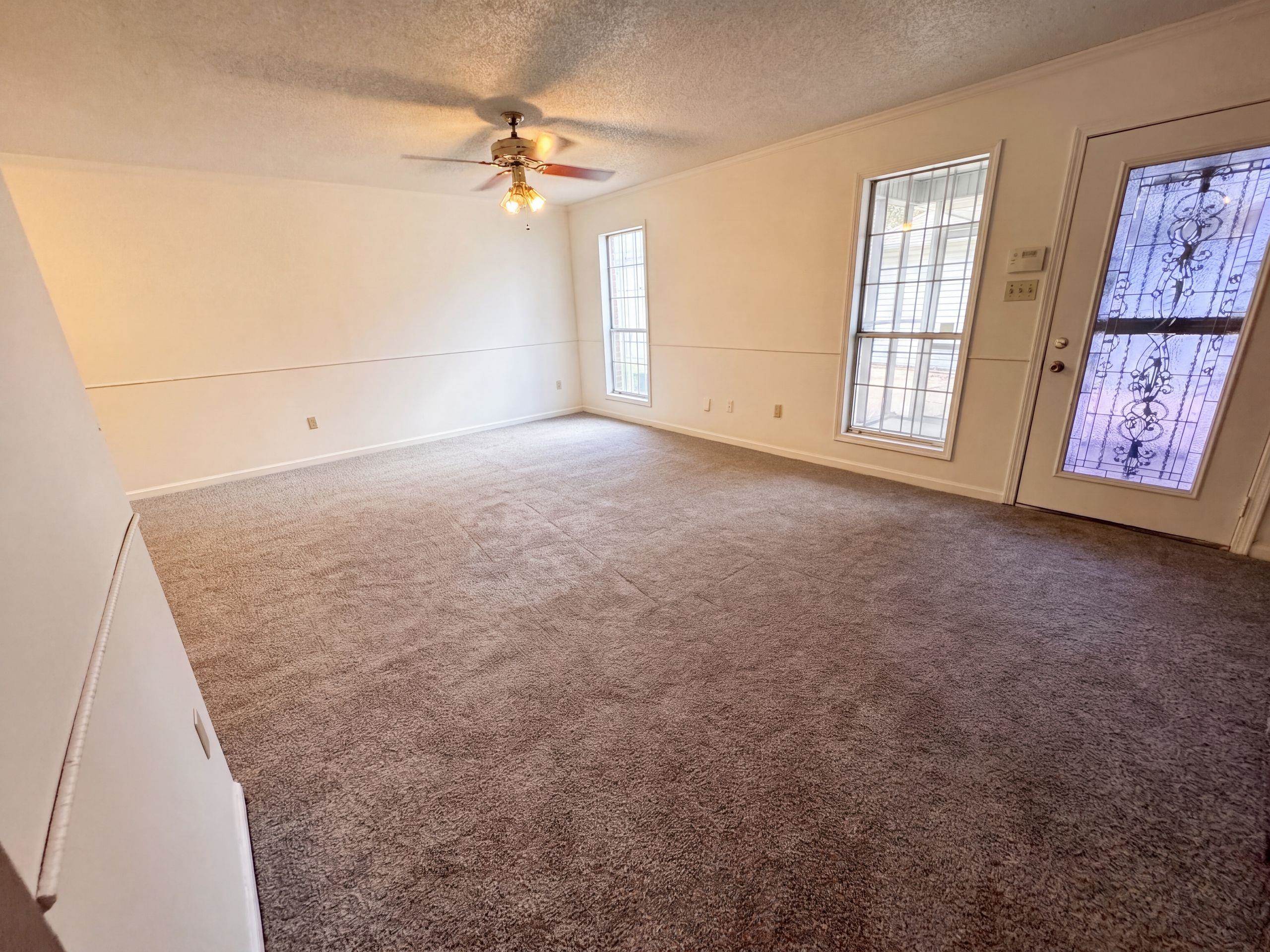 3798 Fern Ridge Rd Property Photo 6