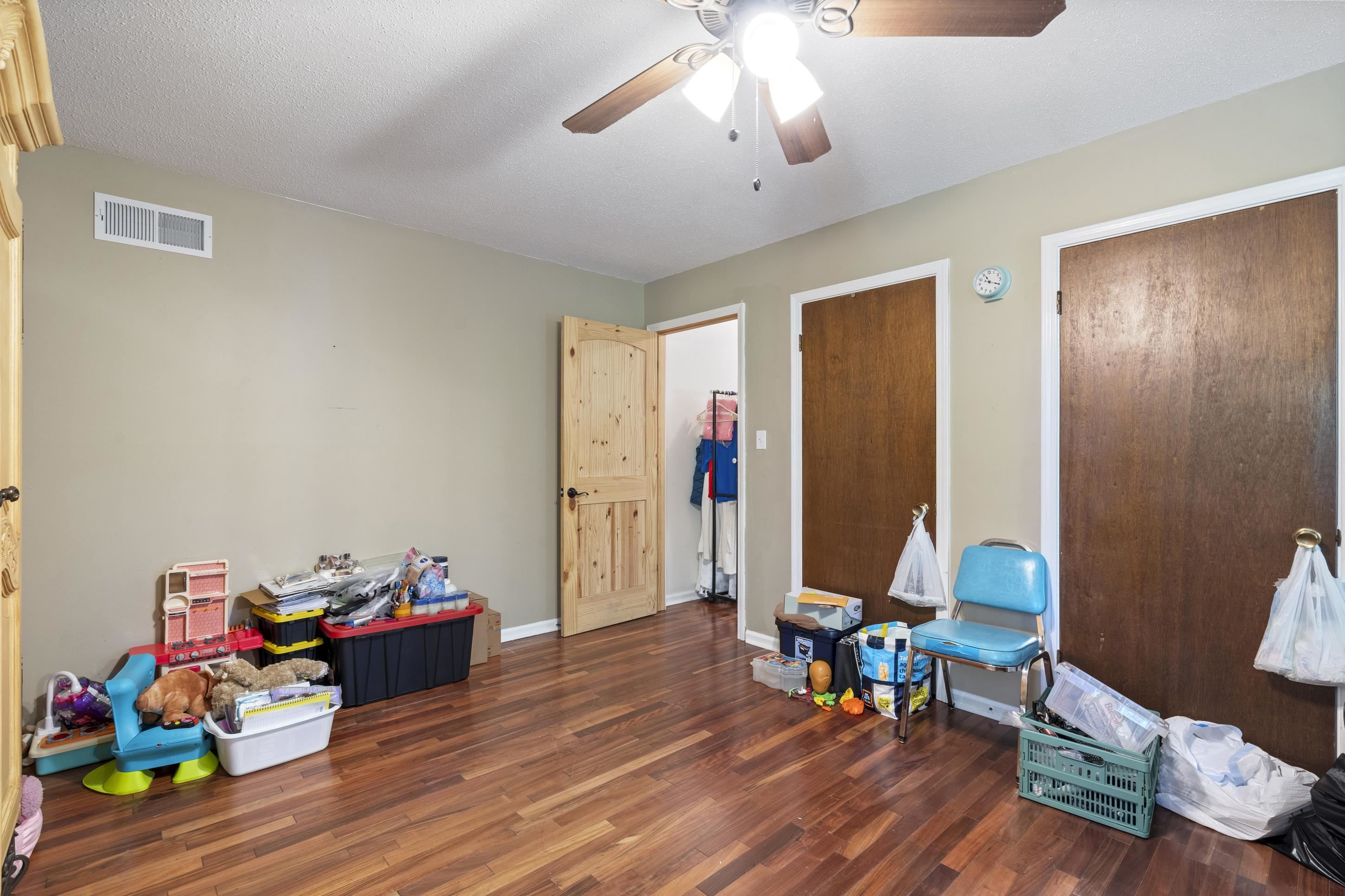 6858 Whippoorwill Rd Property Photo 9