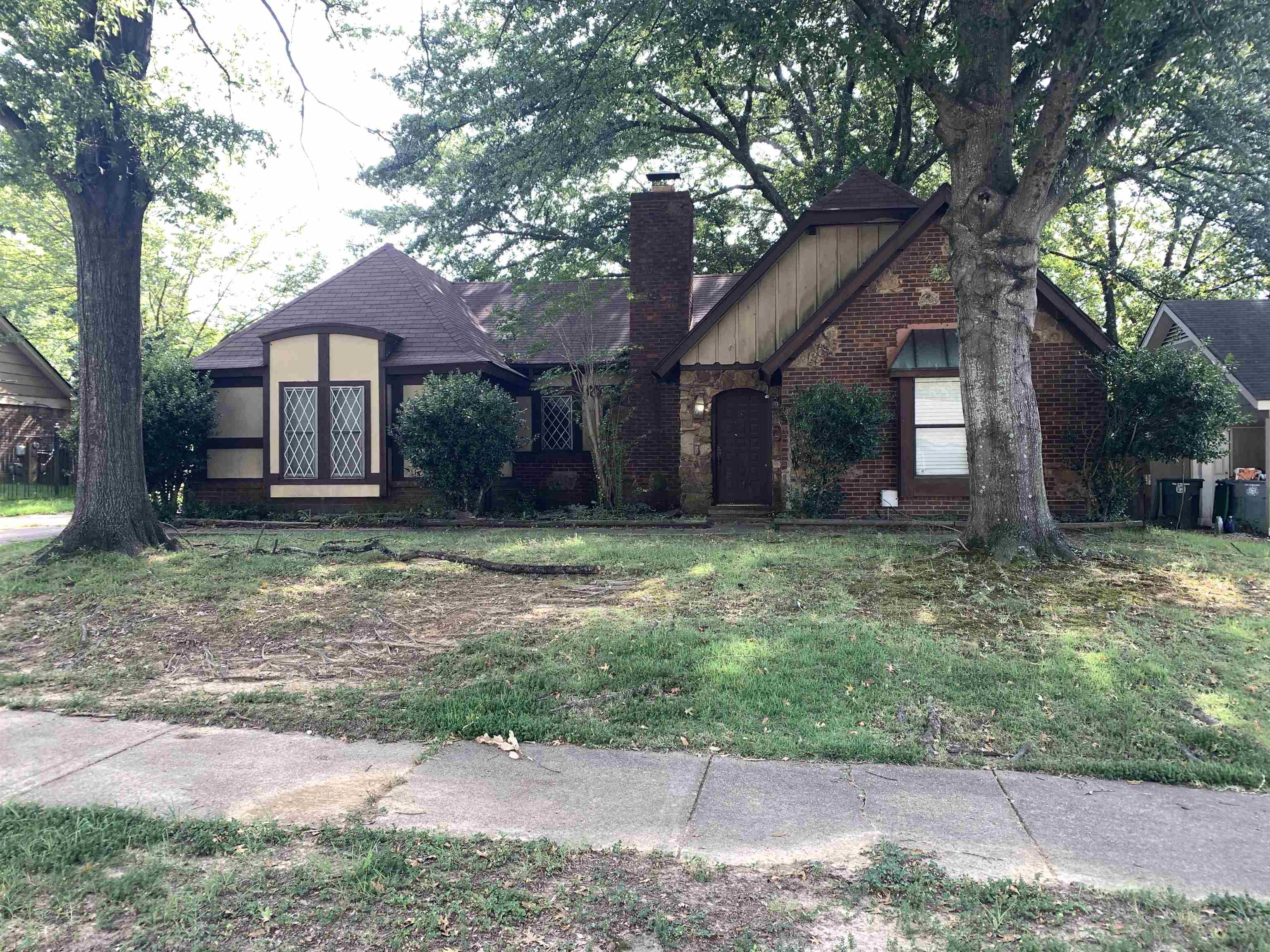 4128 Starwood Dr Property Photo 1