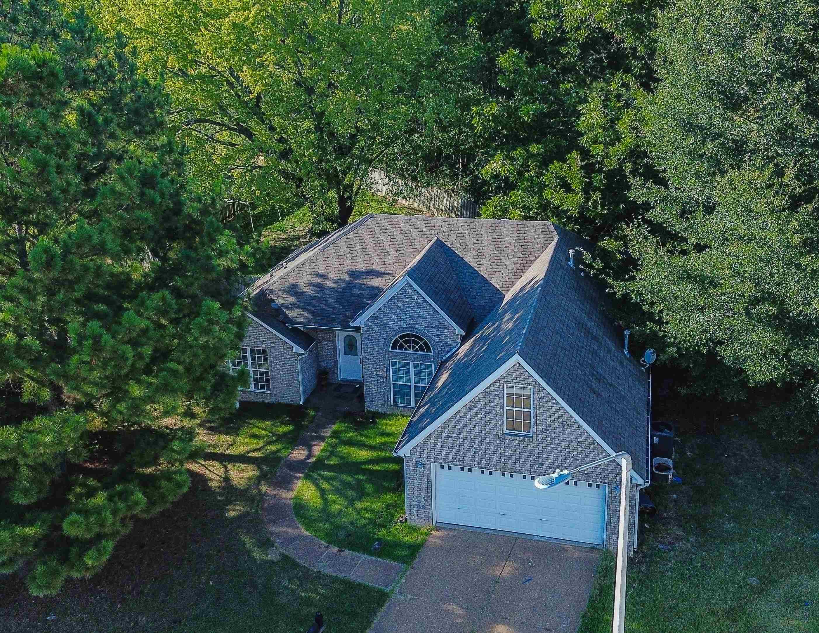 23 Weatherstone Dr Property Photo 2