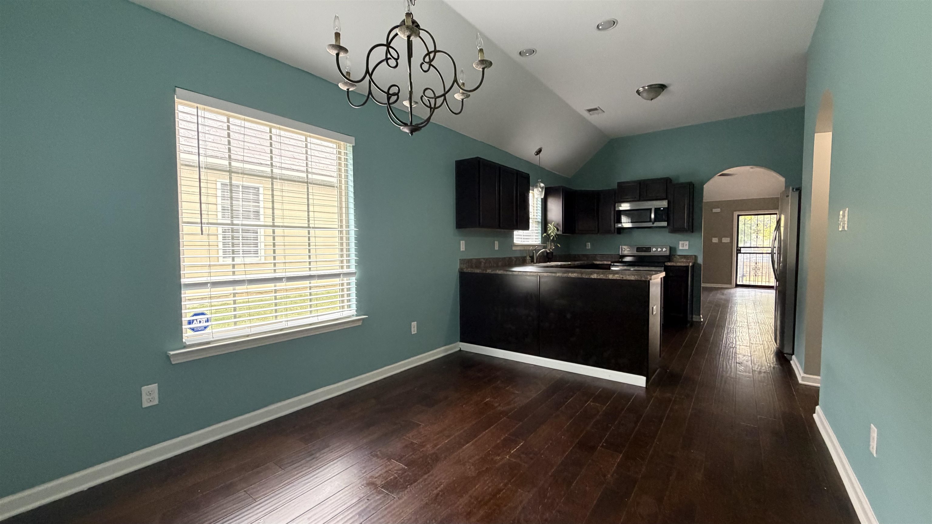 1319 Larkin Ave Property Photo 11