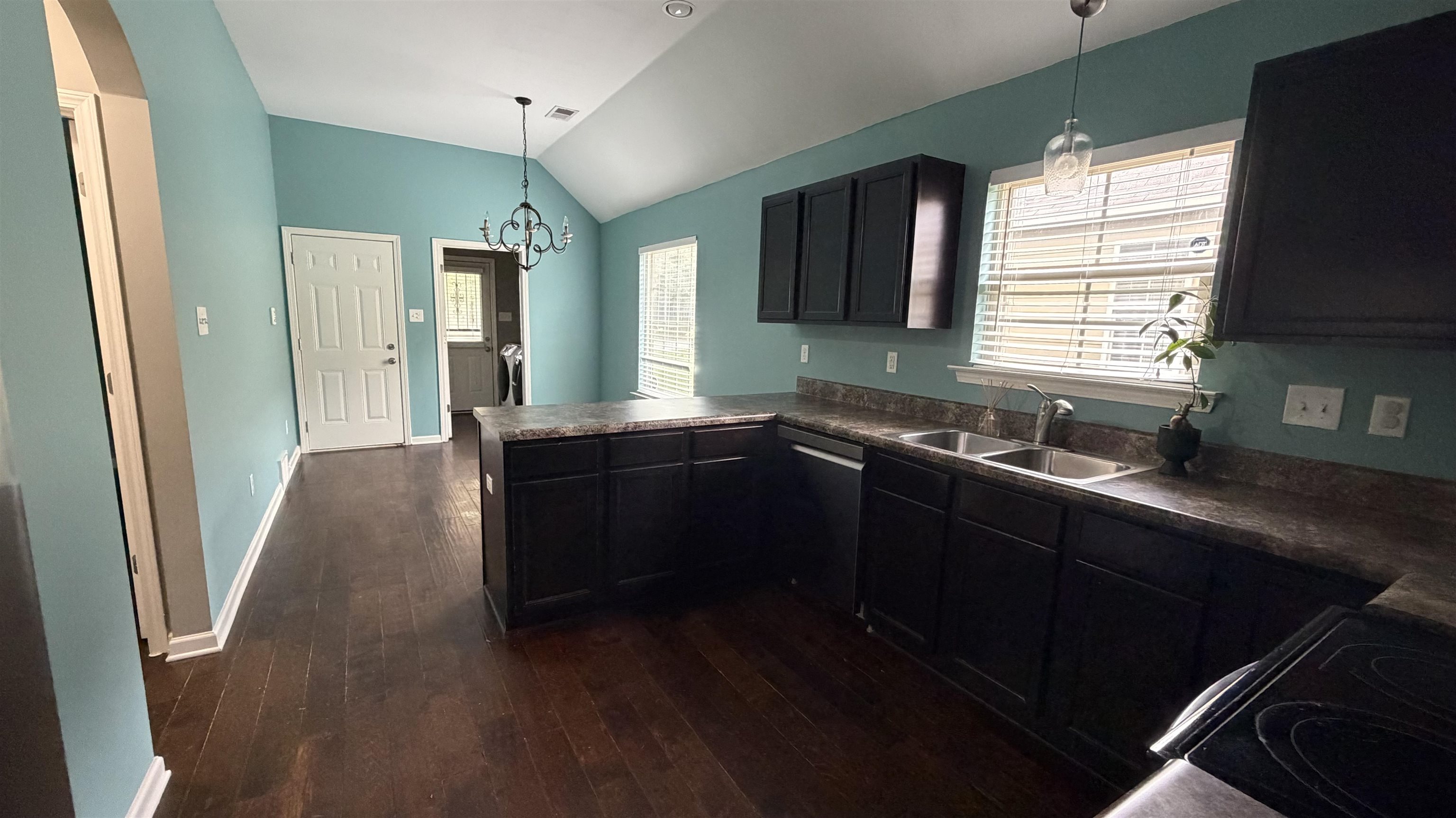 1319 Larkin Ave Property Photo 15