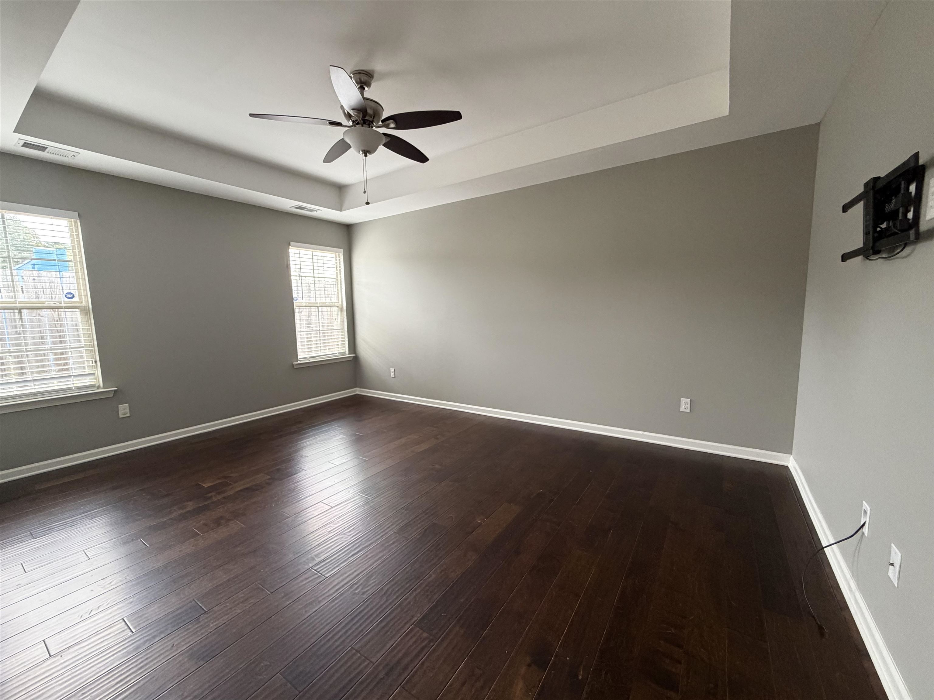 1319 Larkin Ave Property Photo 21