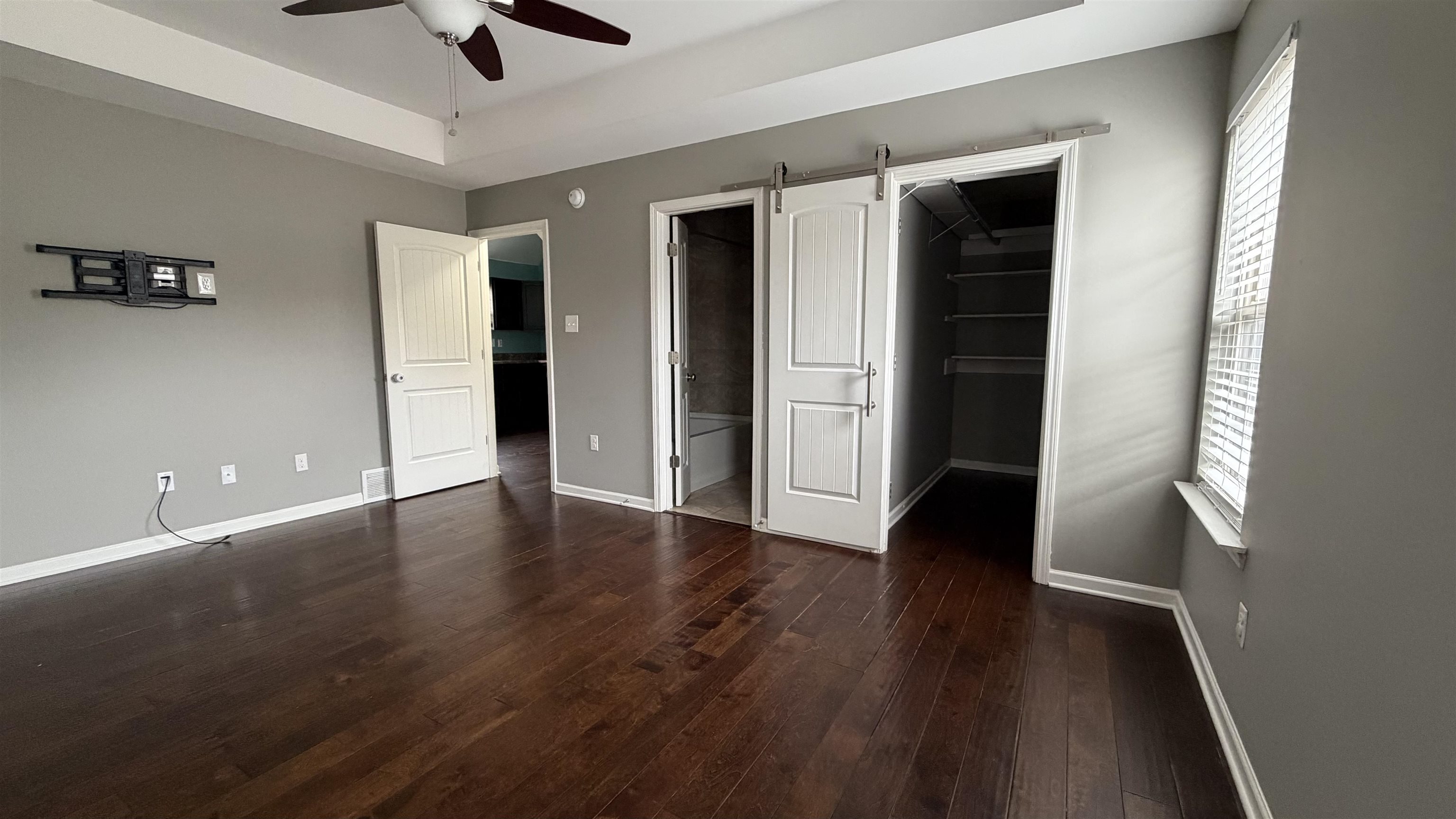 1319 Larkin Ave Property Photo 24