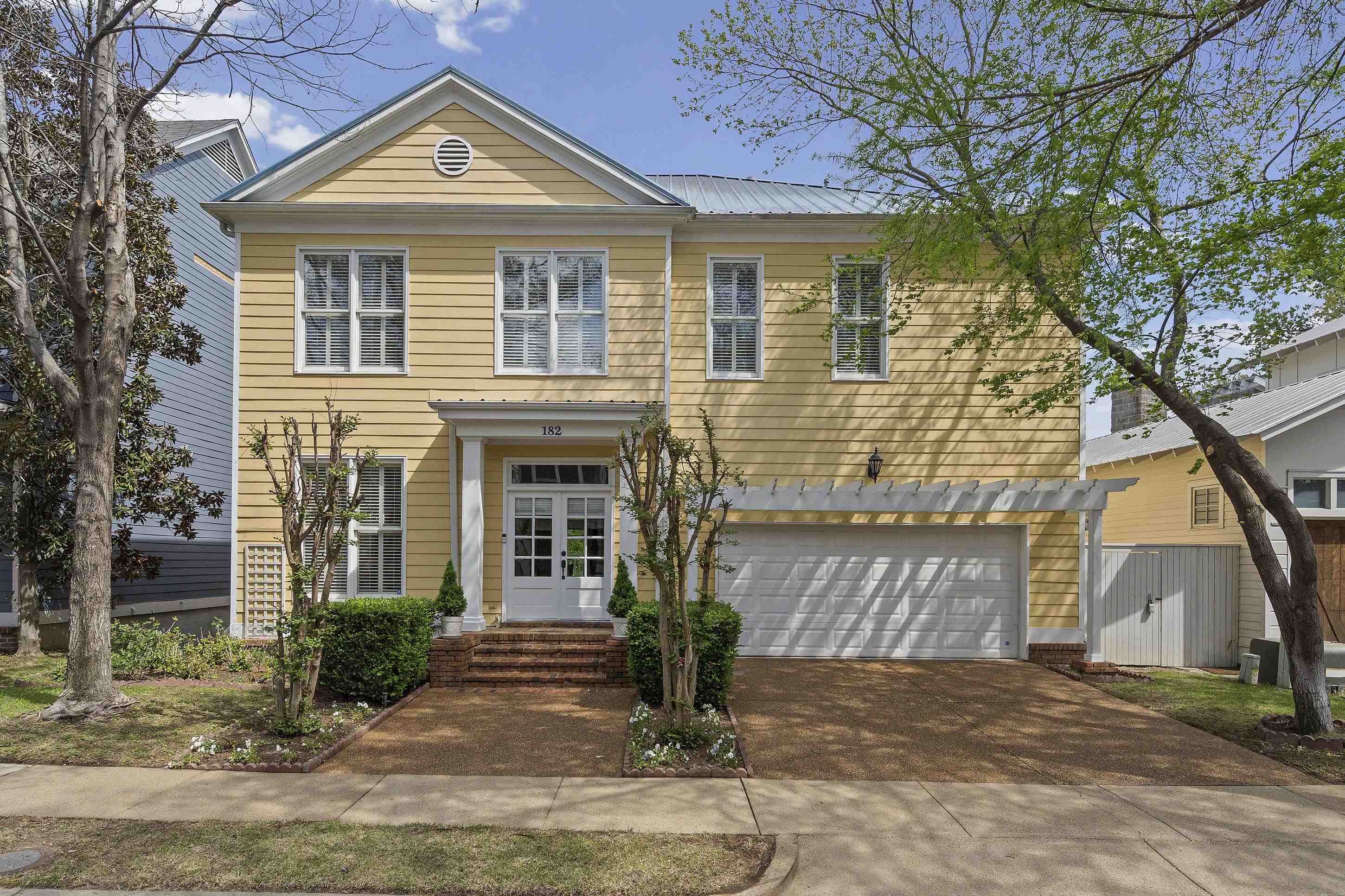 182 HARBOR ISLE CIR Property Photo 1