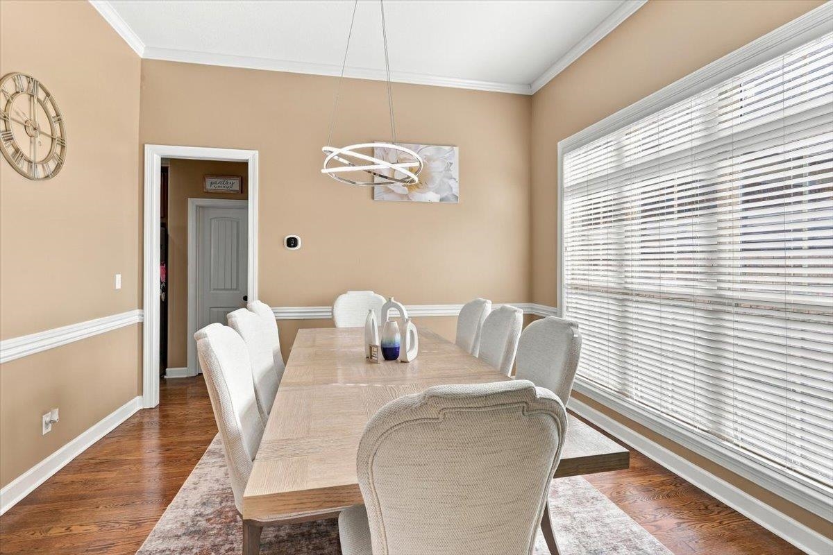 6023 Windsor Oak Dr Property Photo 5