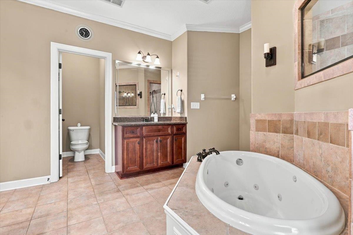 6023 Windsor Oak Dr Property Photo 26