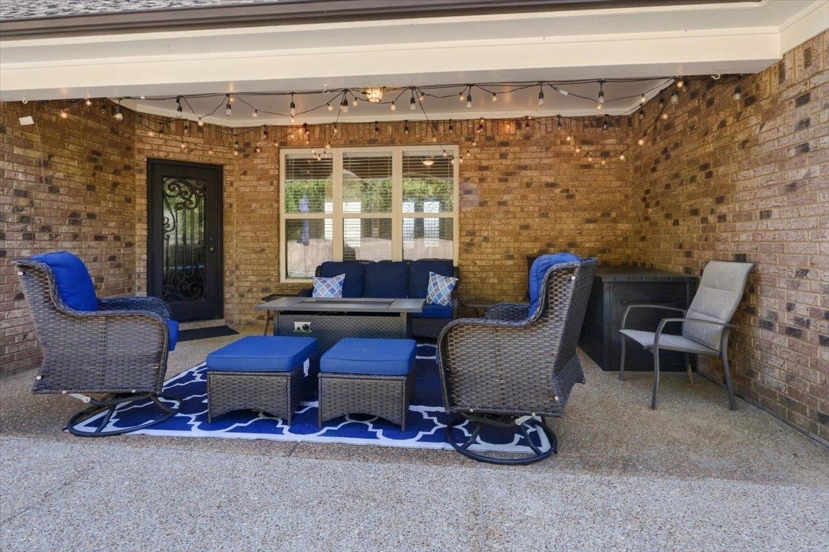 6023 Windsor Oak Dr Property Photo 30