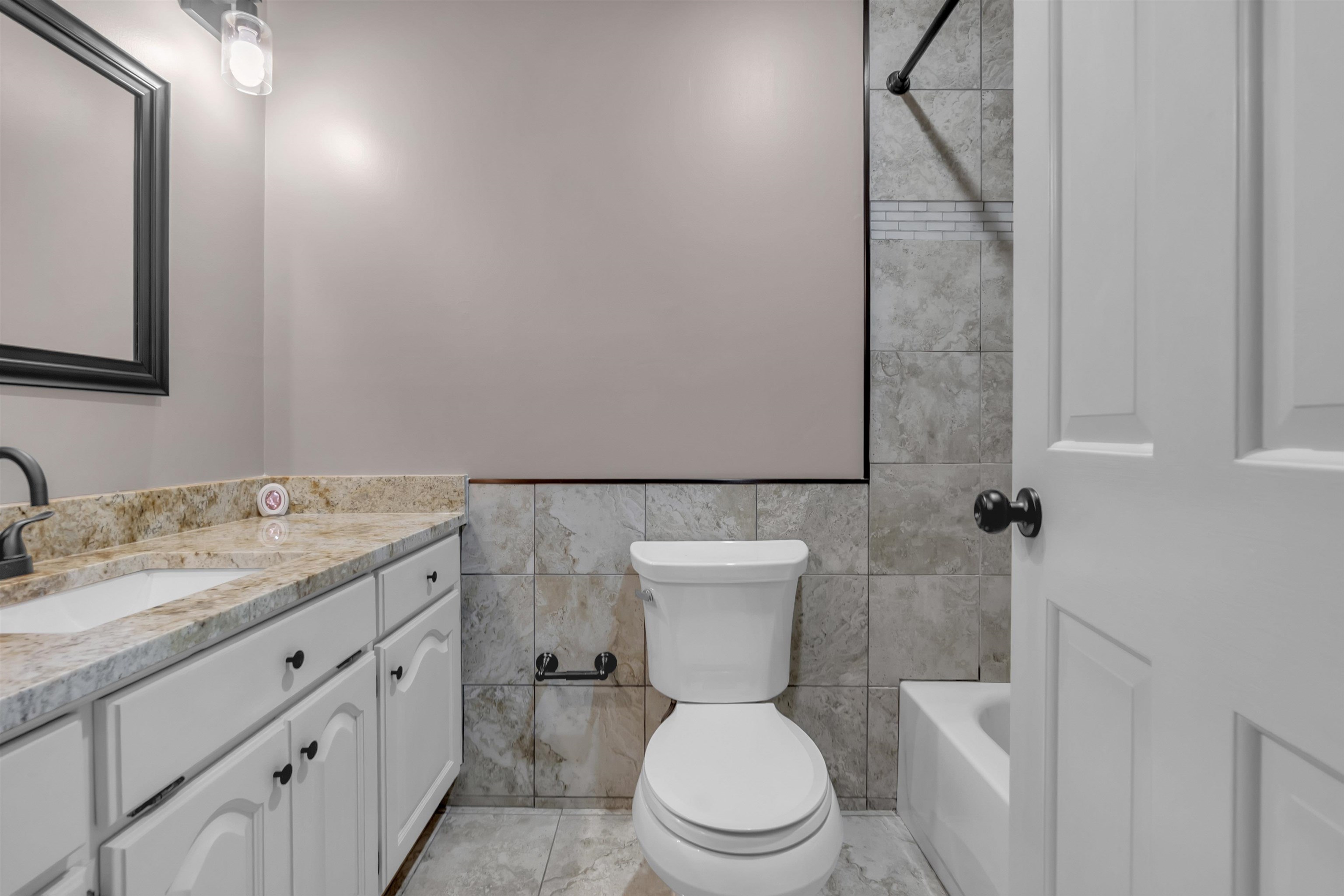 8600 Edney Ridge Dr Property Photo 12