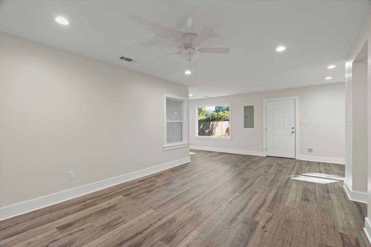 3598 Gillie St Property Photo 5