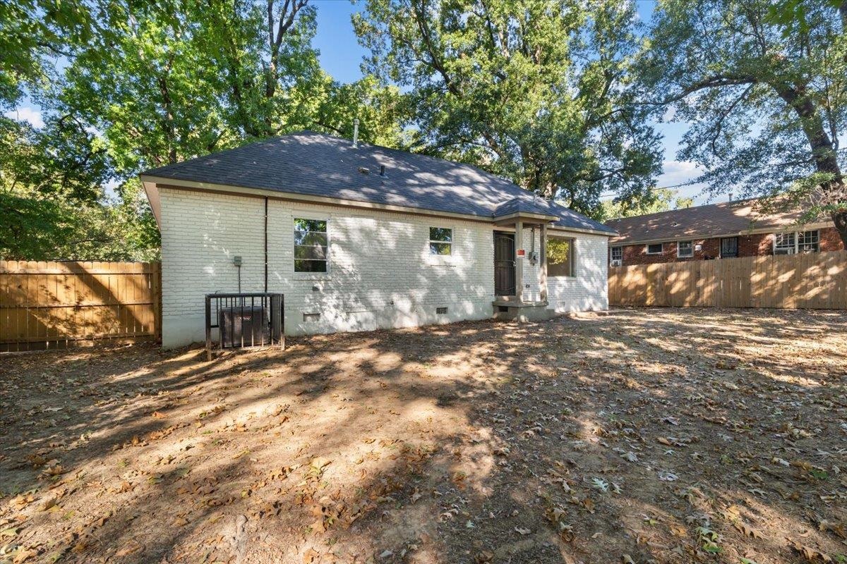 3598 Gillie St Property Photo 18