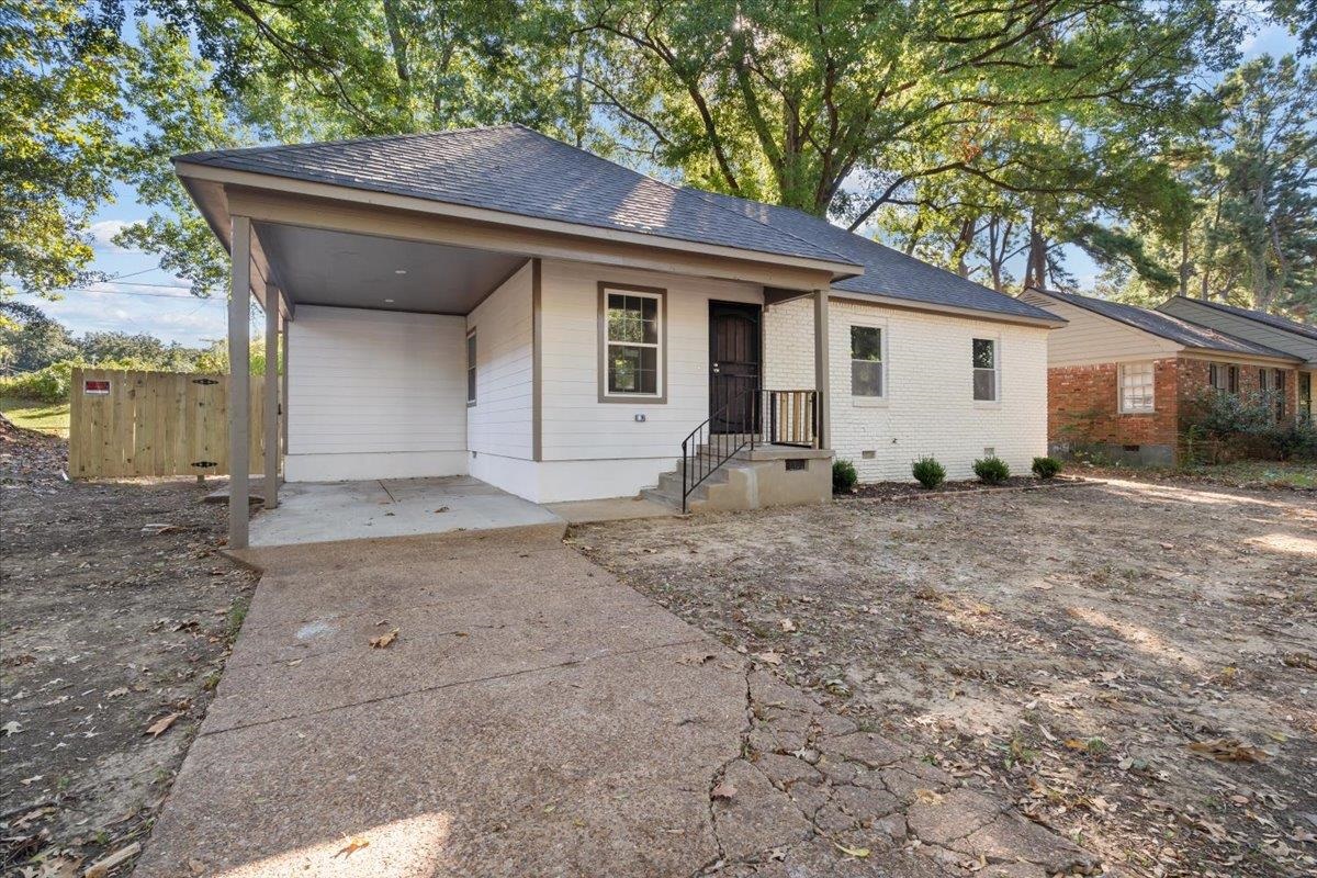 3598 Gillie St Property Photo 19