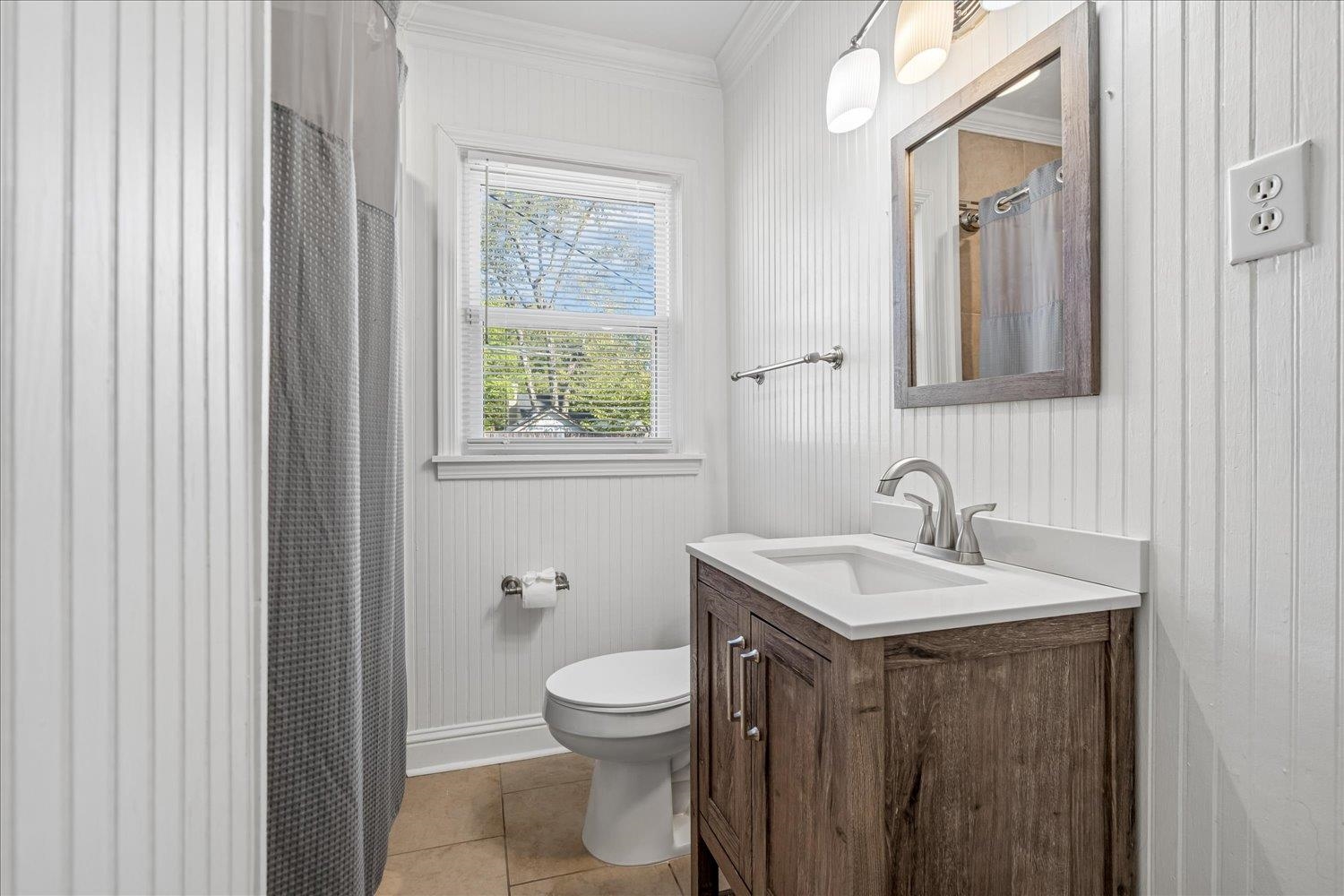 3576 Charleswood Ave Property Photo 22