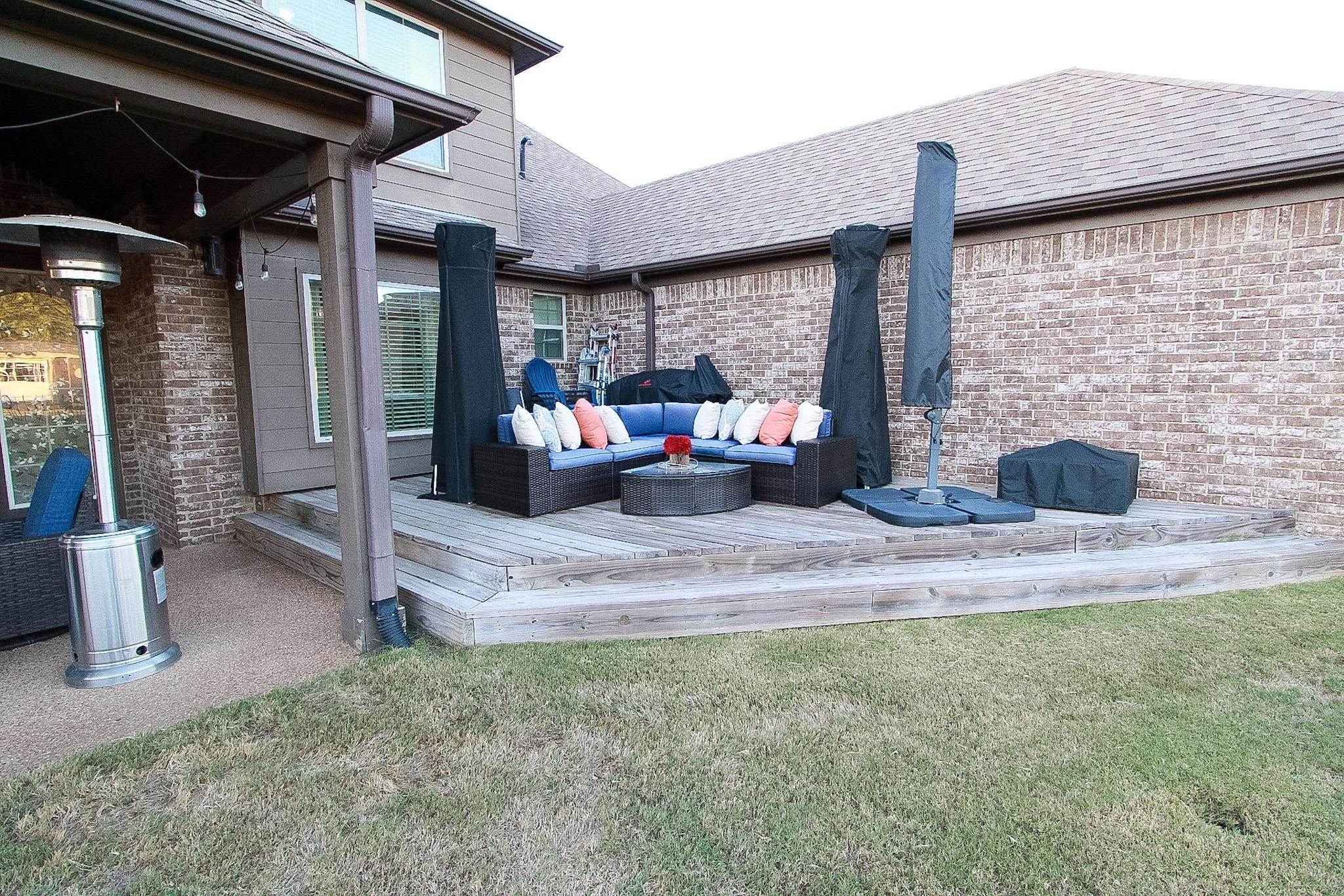 3586 Ballard Dr Property Photo 28