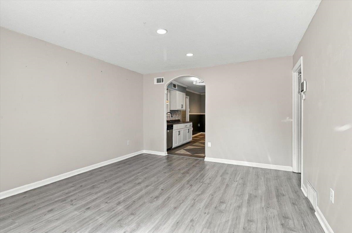 6378 Cheshire Cv Property Photo 5