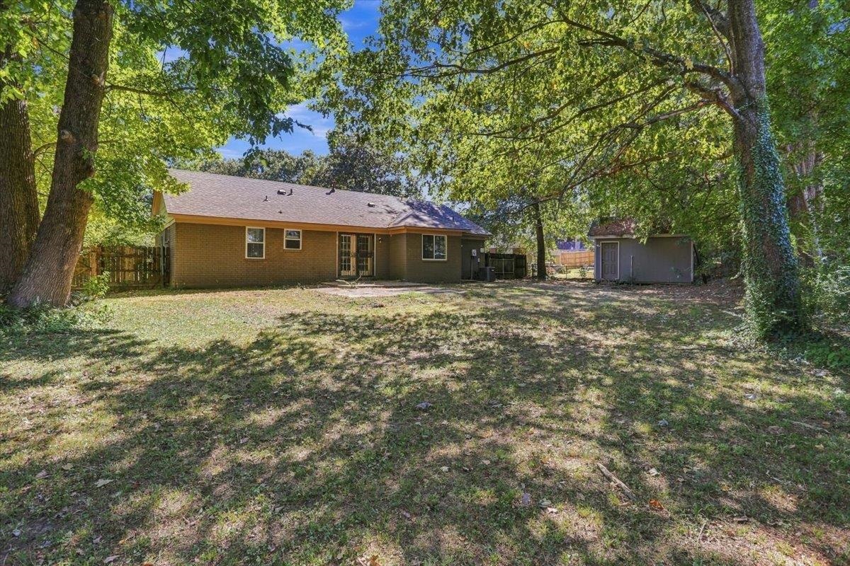 6378 Cheshire Cv Property Photo 24