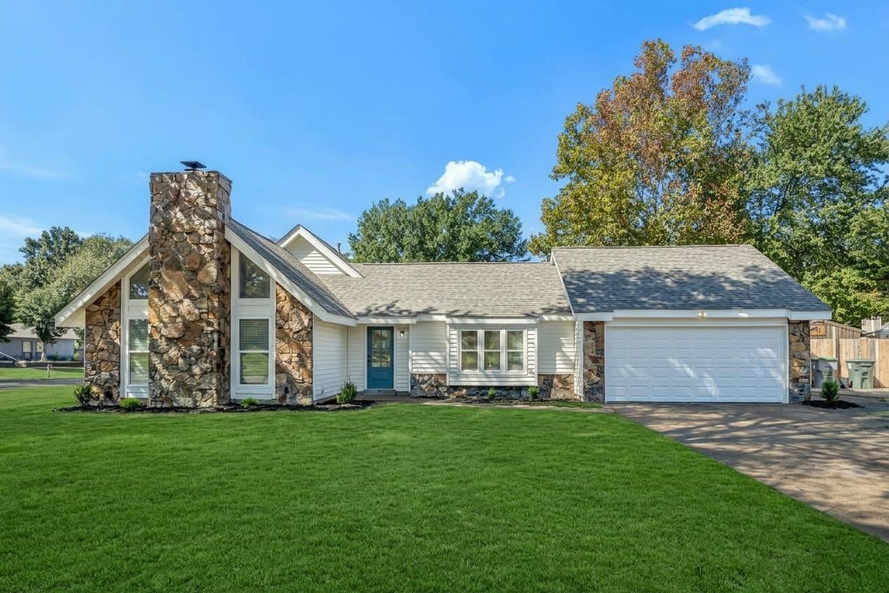 4241 Shadowfall Dr Property Photo 1