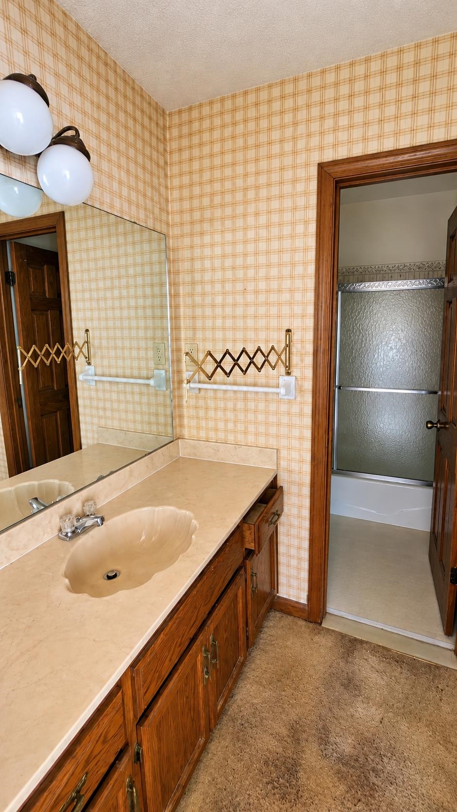 5905 Hickory Grove Ln Property Photo 12