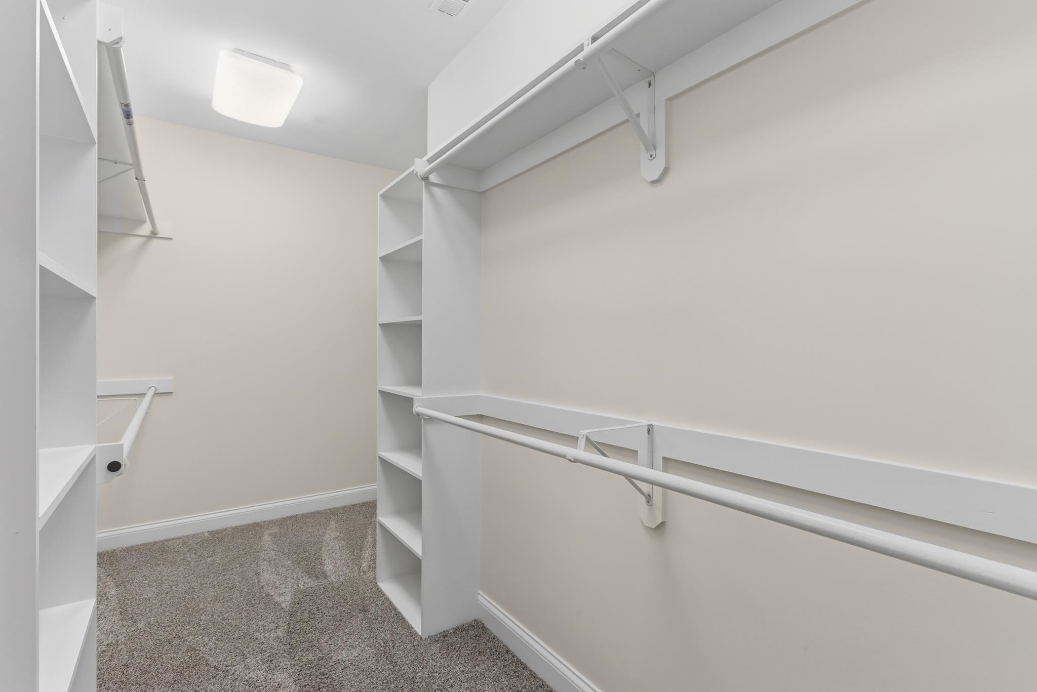 7135 Manor Woods Ct Property Photo 21