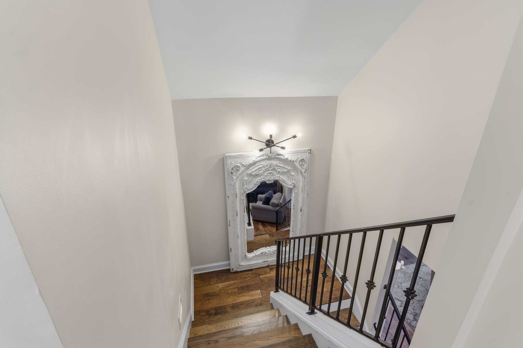 7135 Manor Woods Ct Property Photo 32