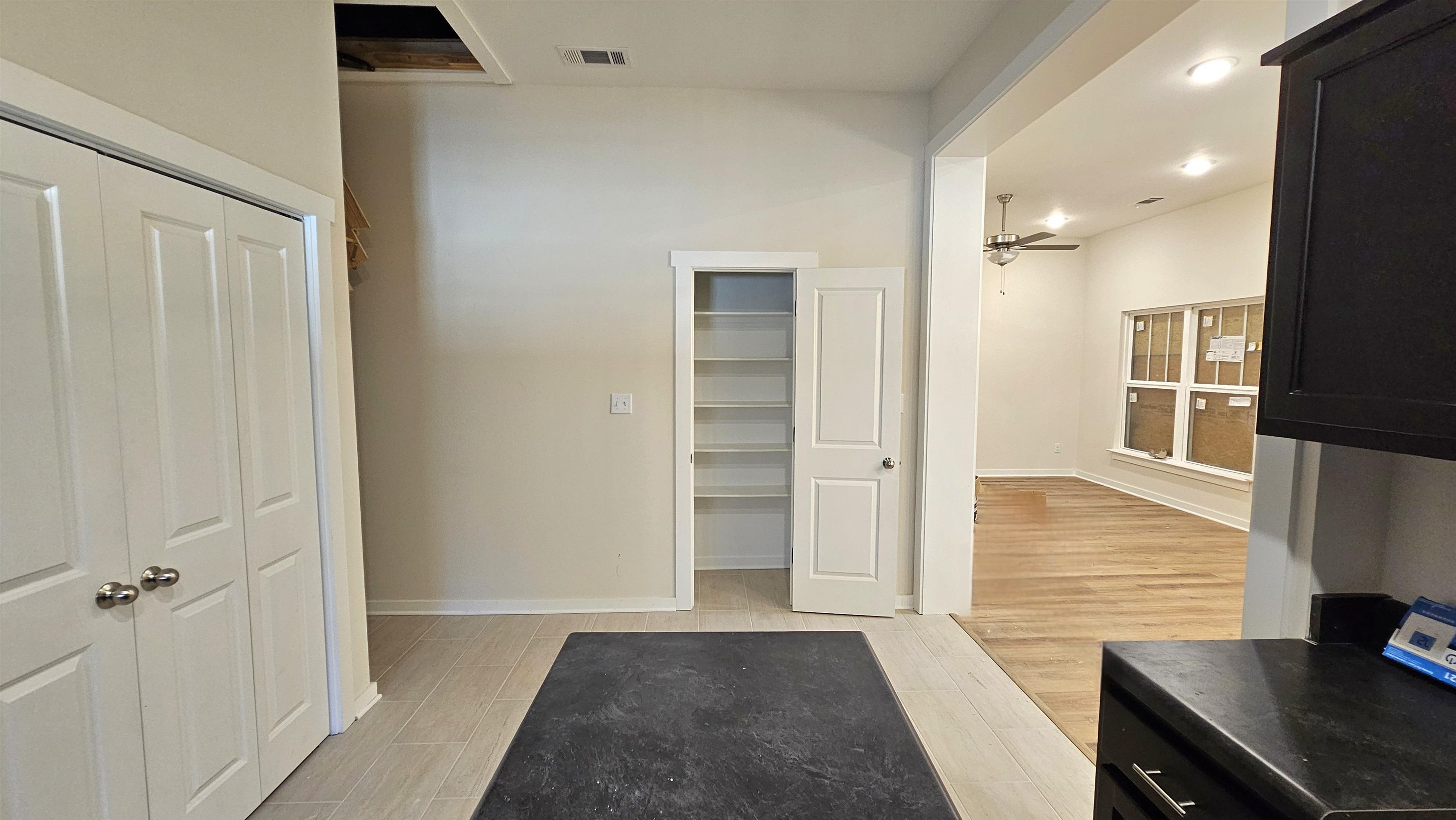 1546 Humber St Property Photo 14