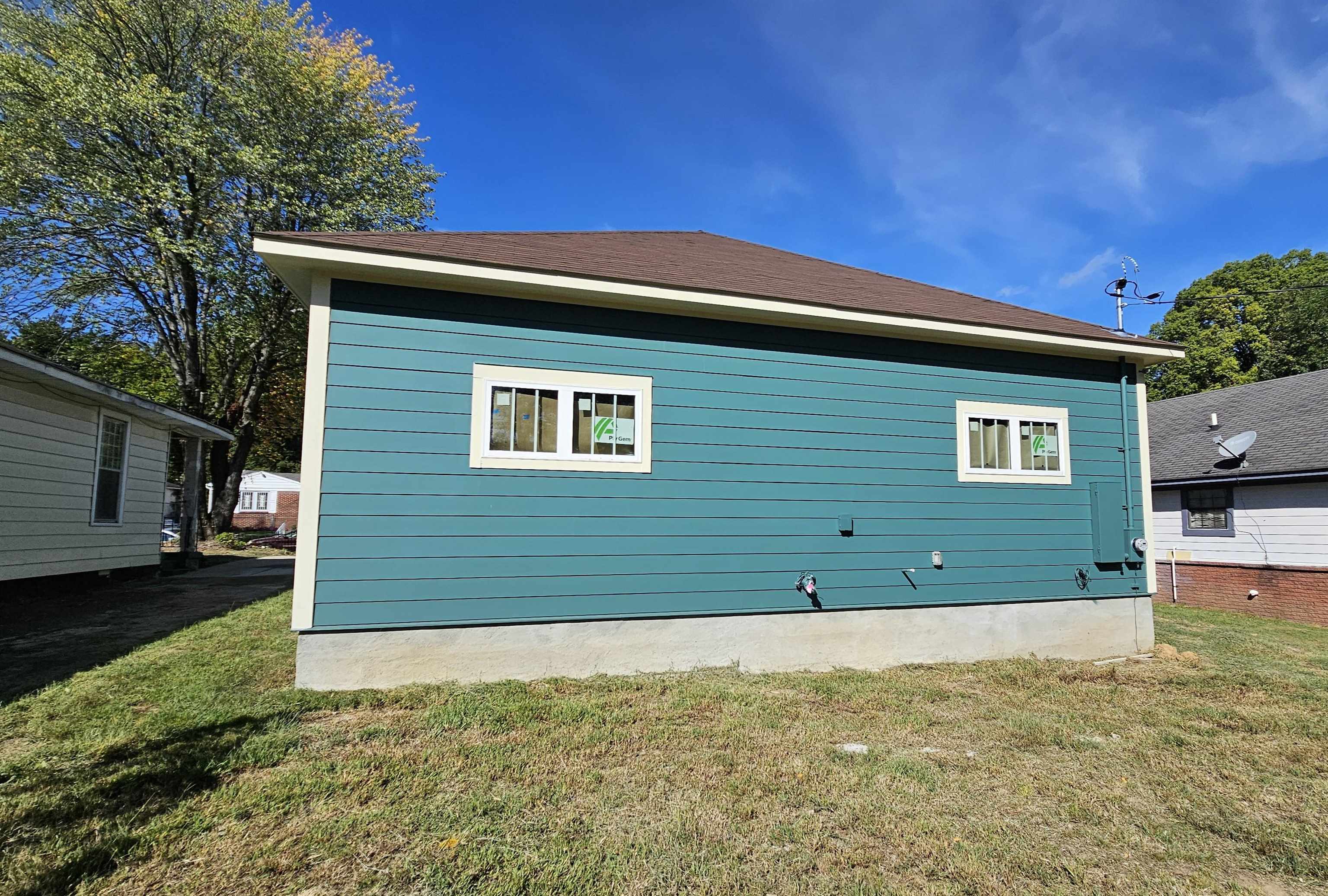 1546 Humber St Property Photo 26