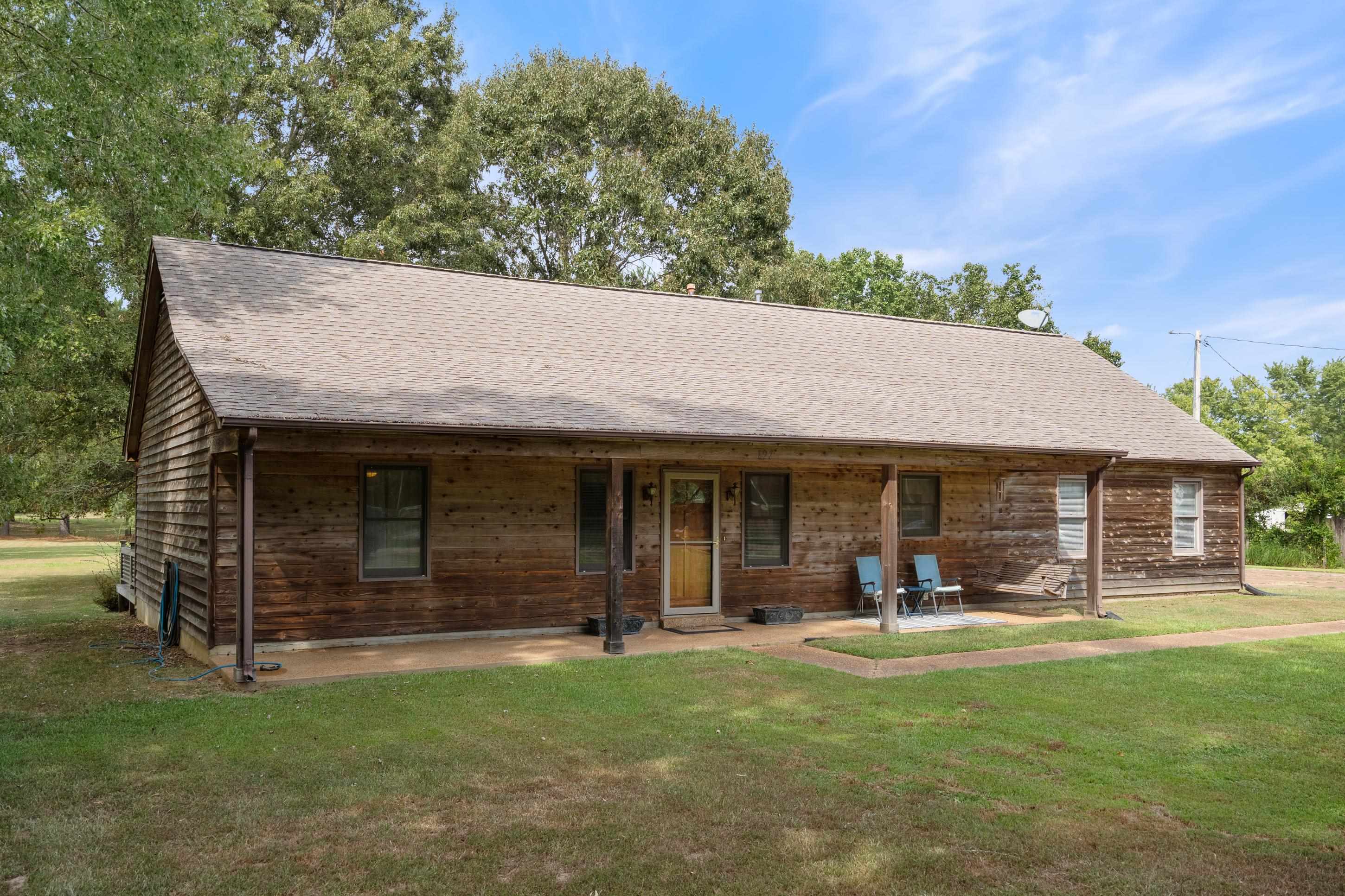 197 Nonconnah Dr Property Photo 3