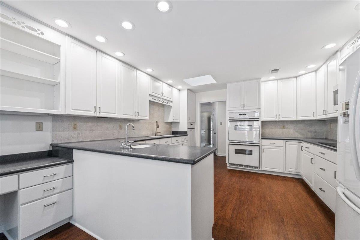 6470 Belmont Cv Property Photo 18
