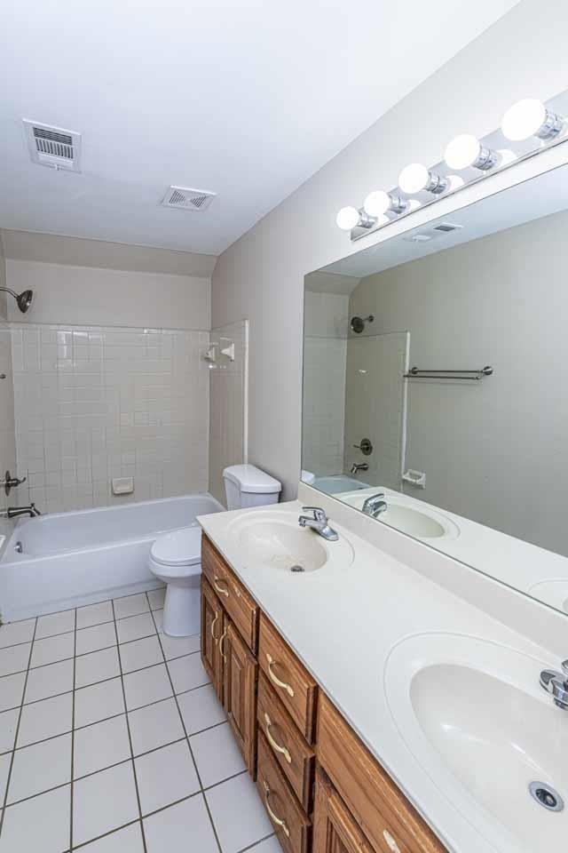 252 Kings Dr Property Photo 21