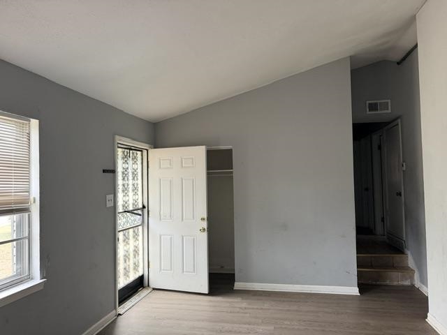 3957 Hammett Dr Property Photo 2