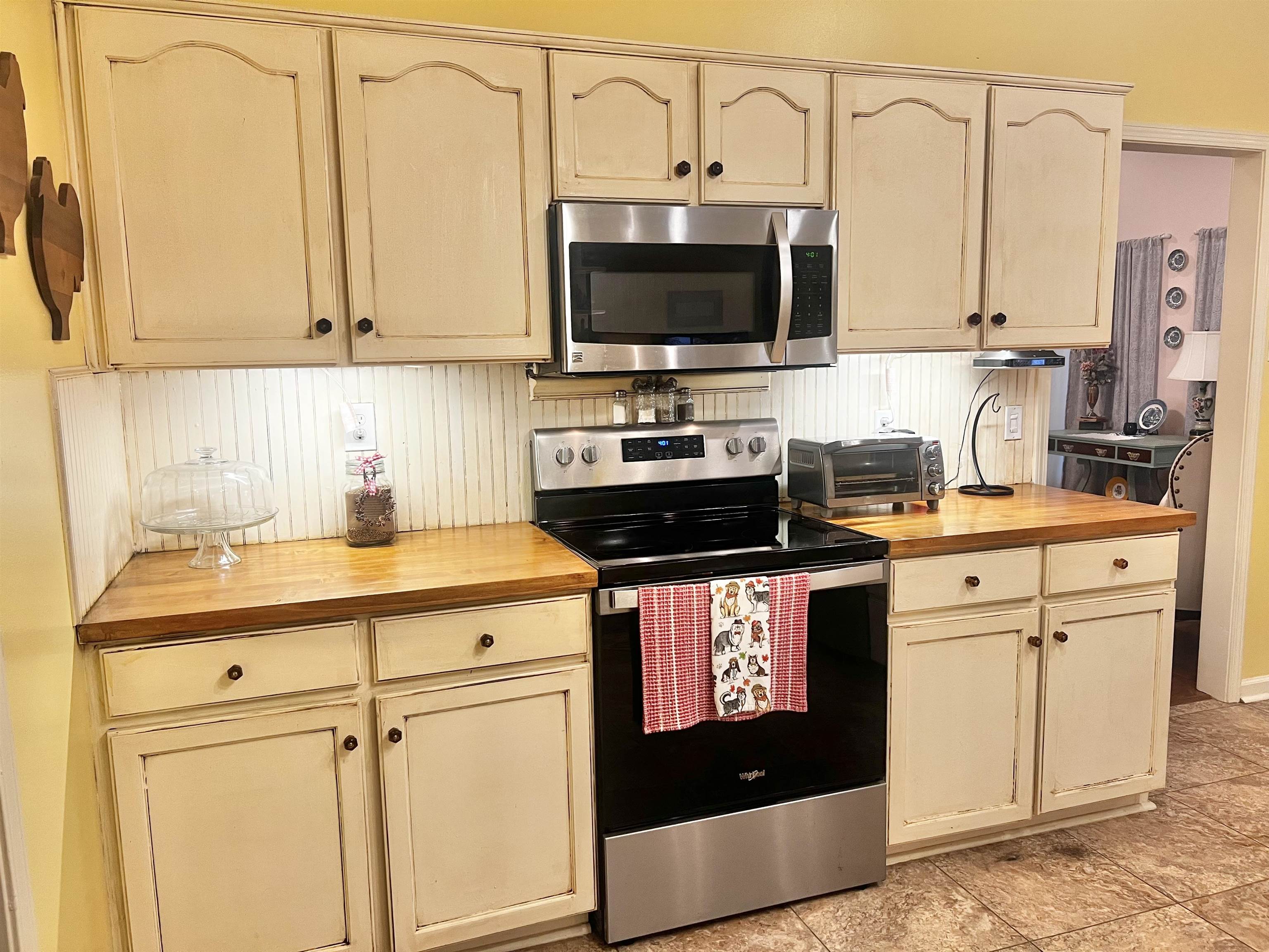 3181 Woodsman Ln Property Photo 8