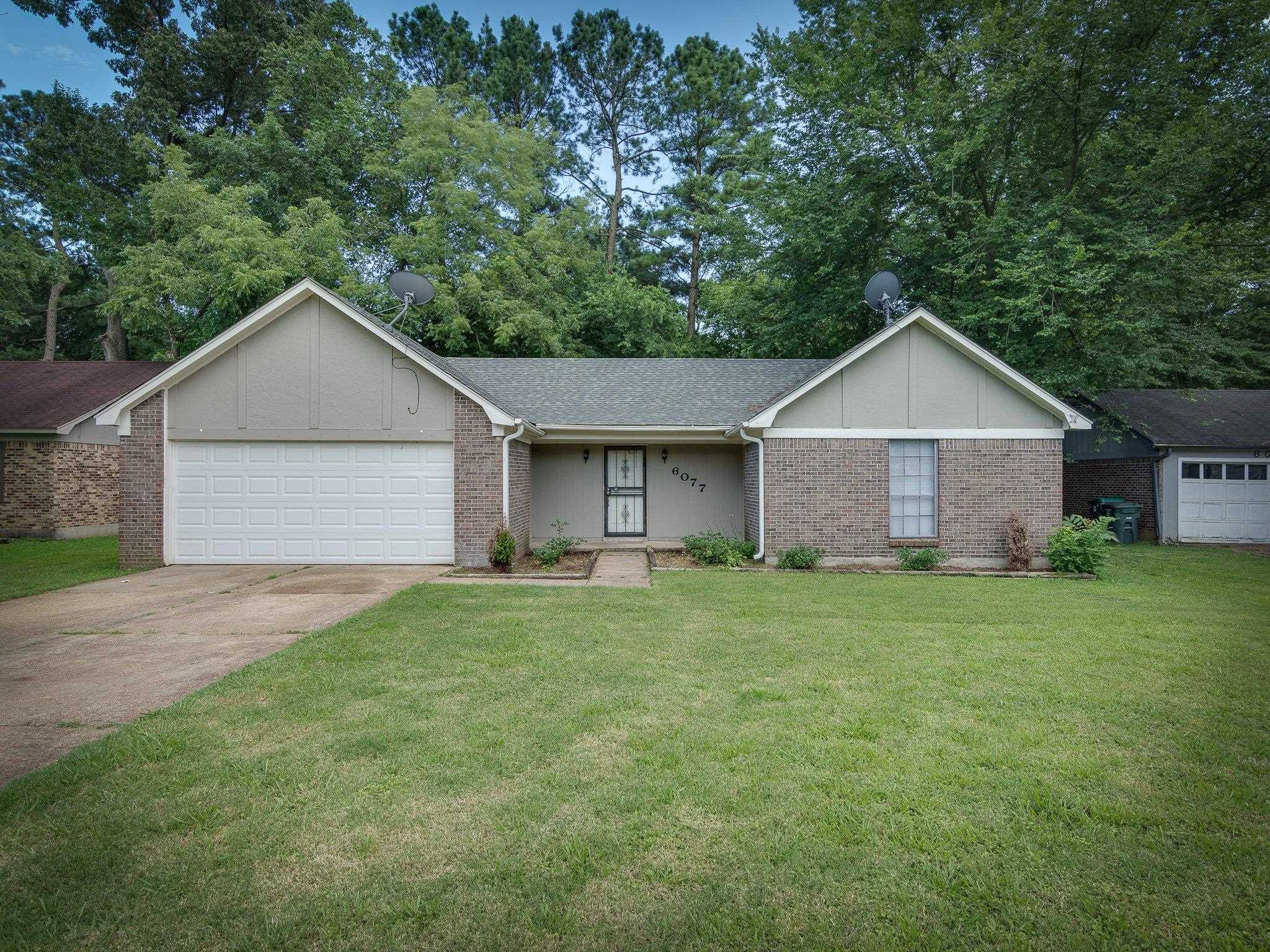 6077 Selkirk Dr Property Photo 1