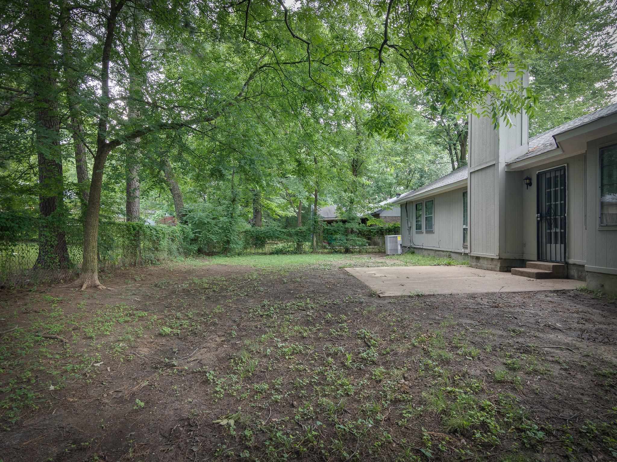 6077 Selkirk Dr Property Photo 15