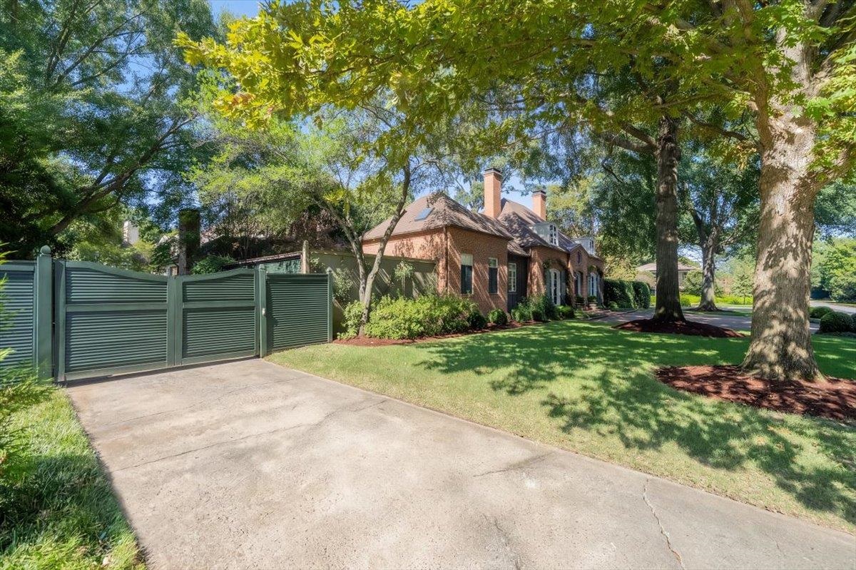 65 W Chickasaw Pky Property Photo 5