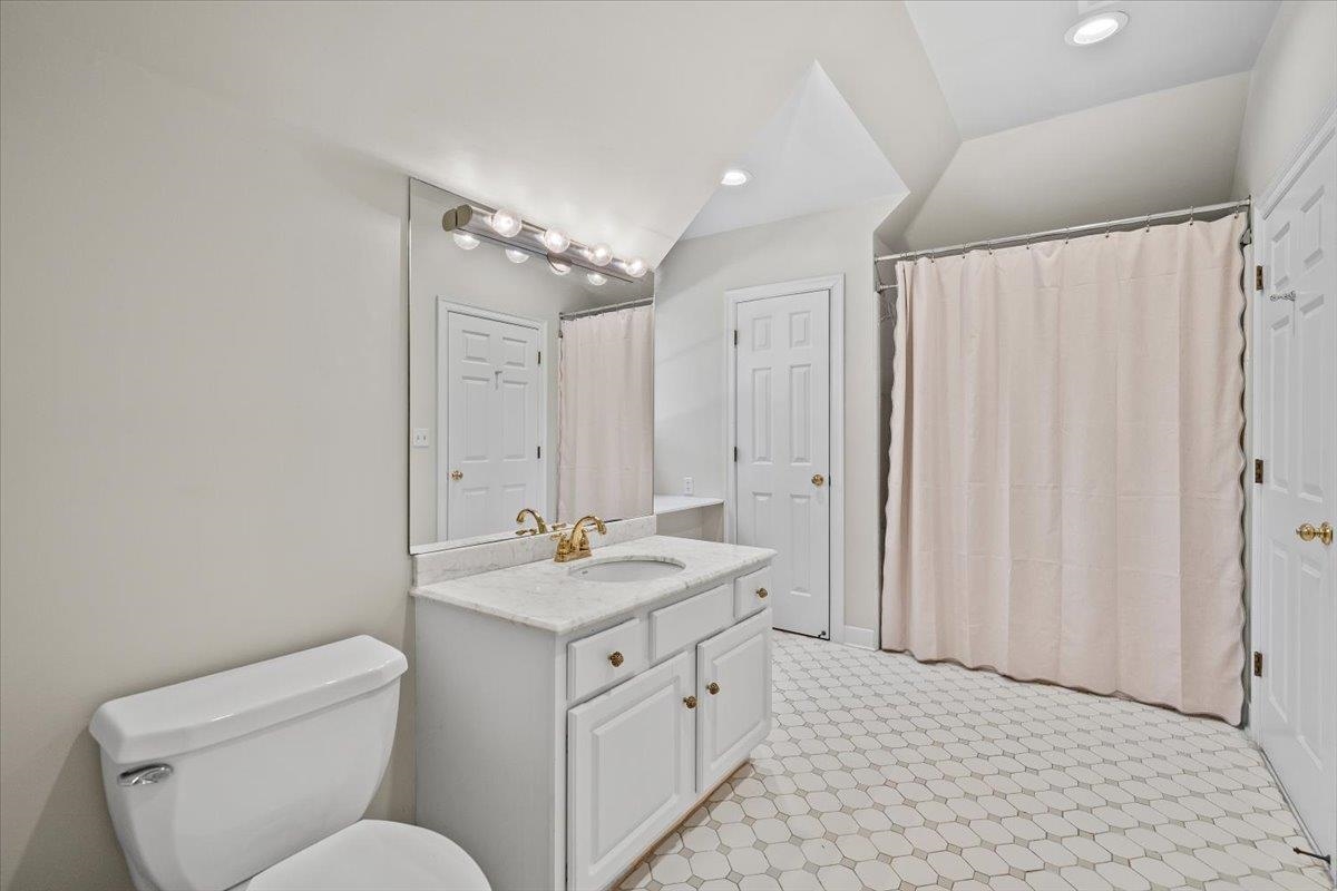 65 W Chickasaw Pky Property Photo 28