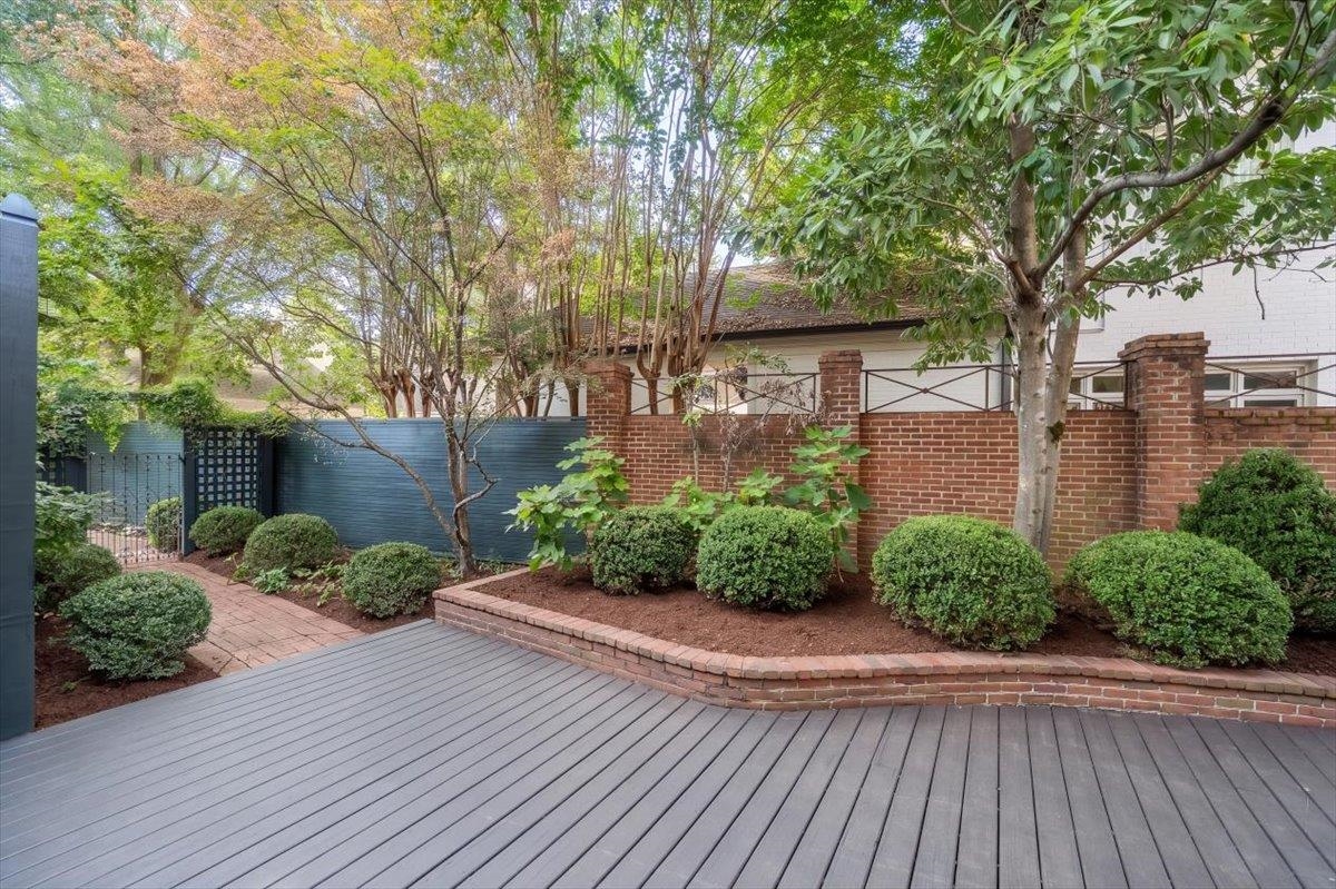 65 W Chickasaw Pky Property Photo 38