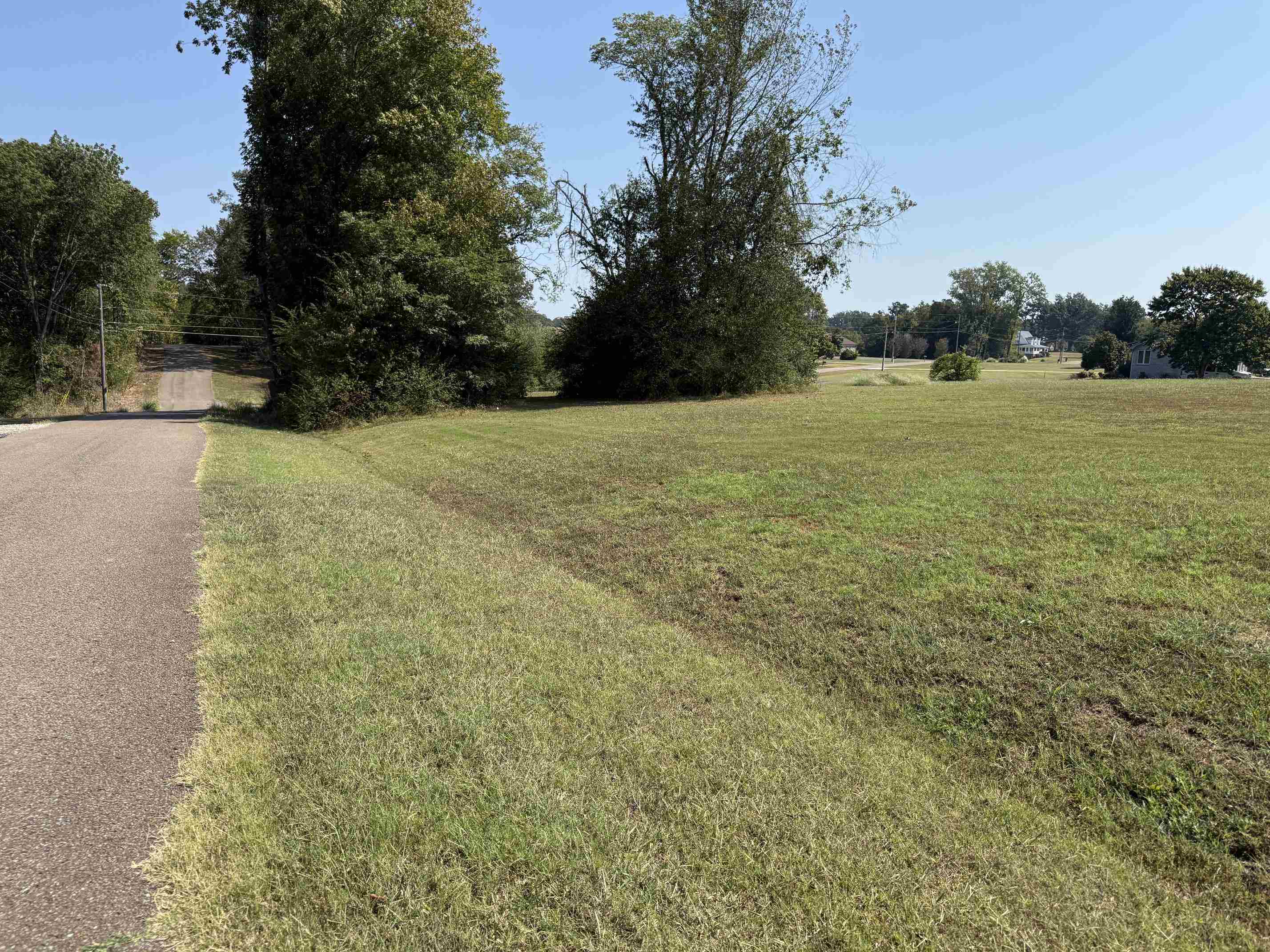 36,37,38 Tennessee River Ln Property Photo 1