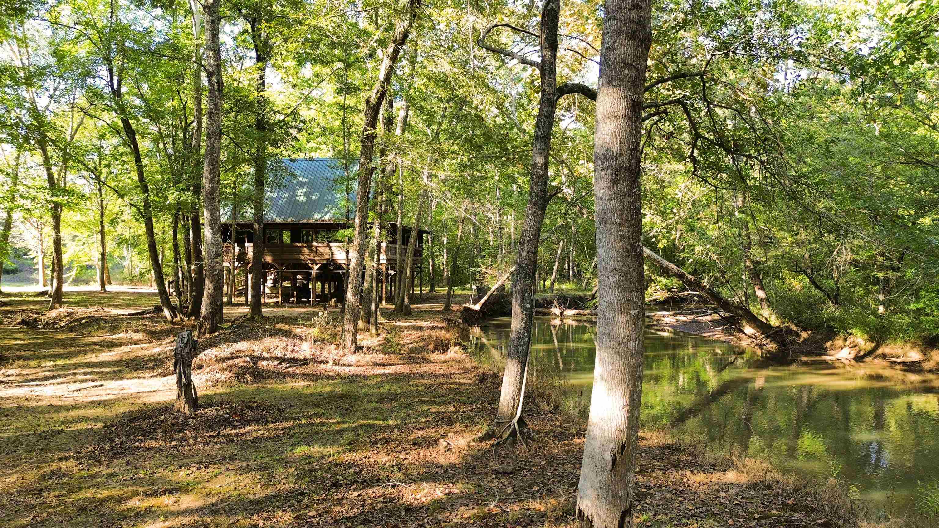 2895 Sain Rd Property Photo 3
