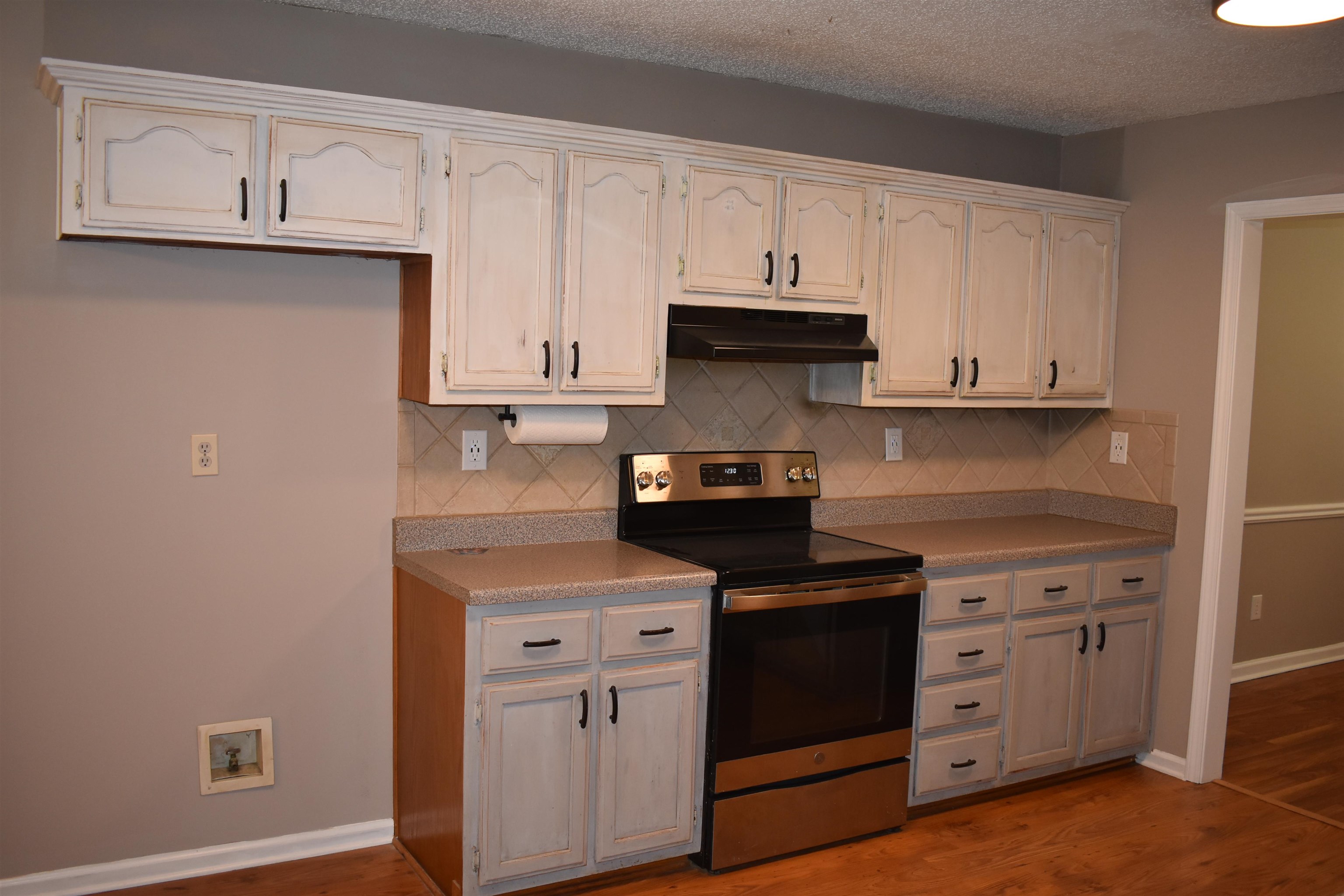 153 Fleming Ave Property Photo 7