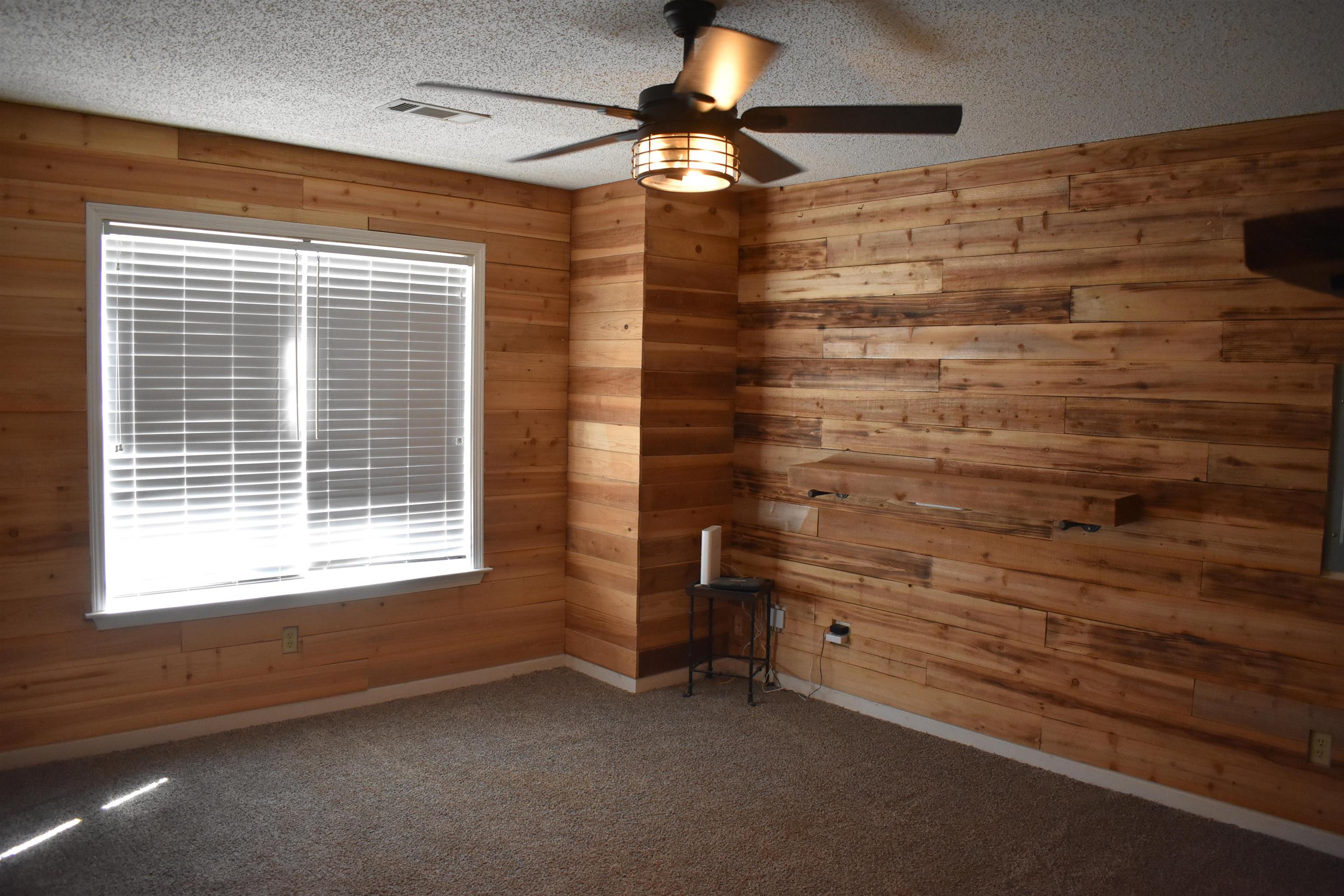 153 Fleming Ave Property Photo 16