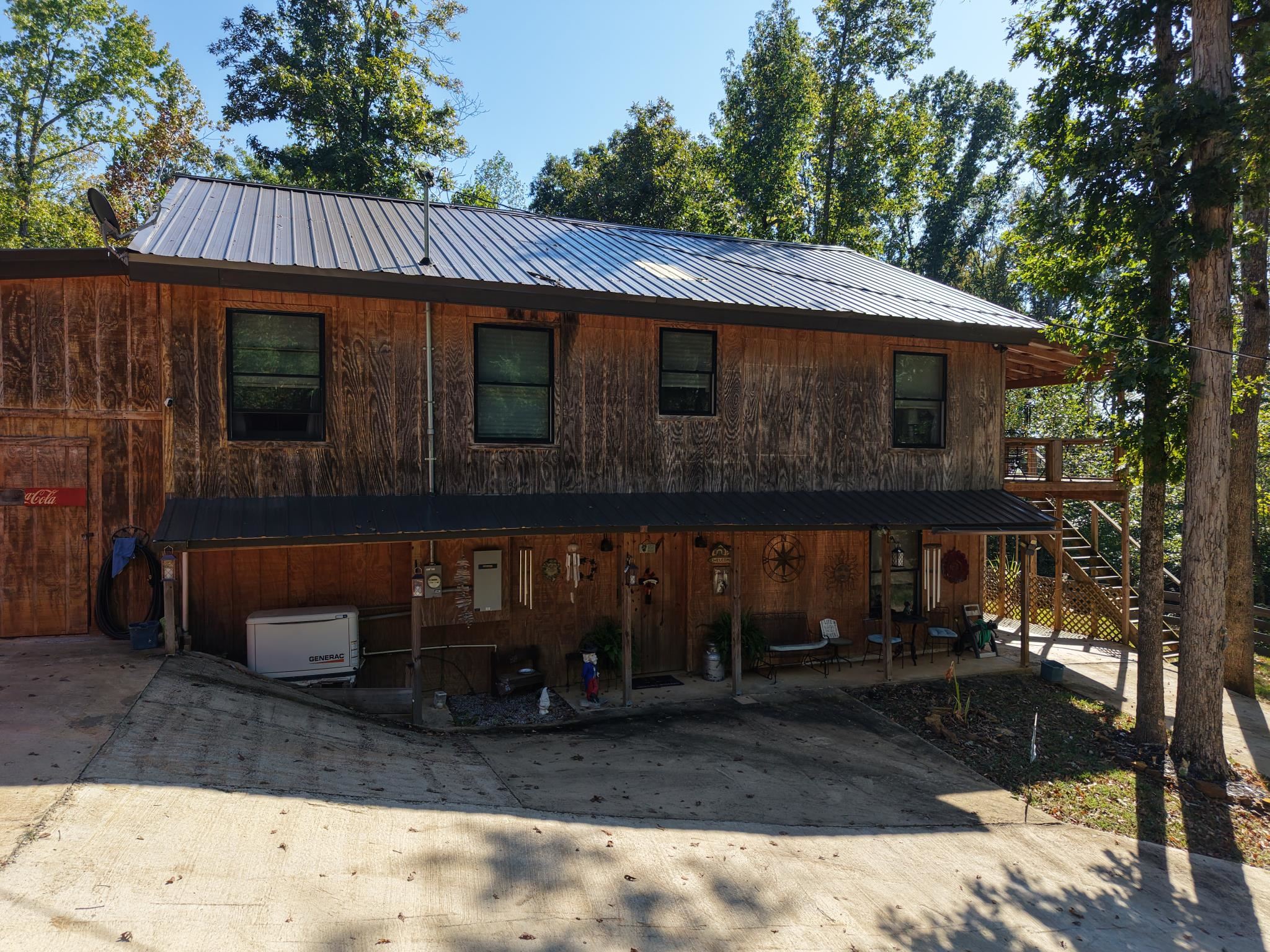 365 Chalk Bluff Ln Property Photo 4