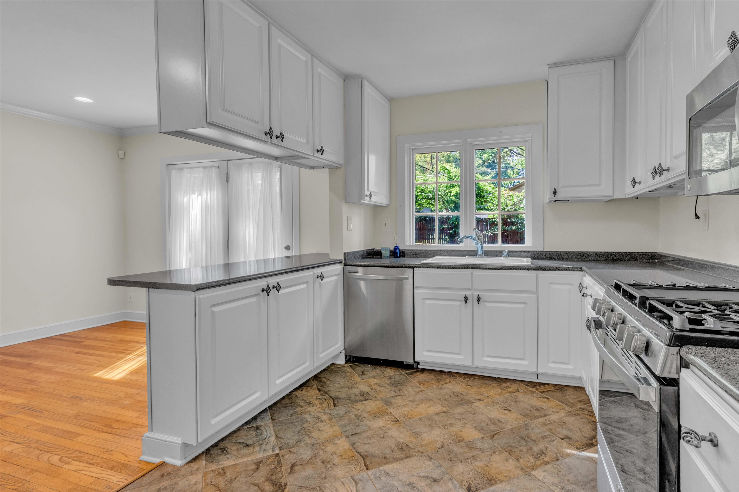 3189 Cowden Ave Property Photo 18