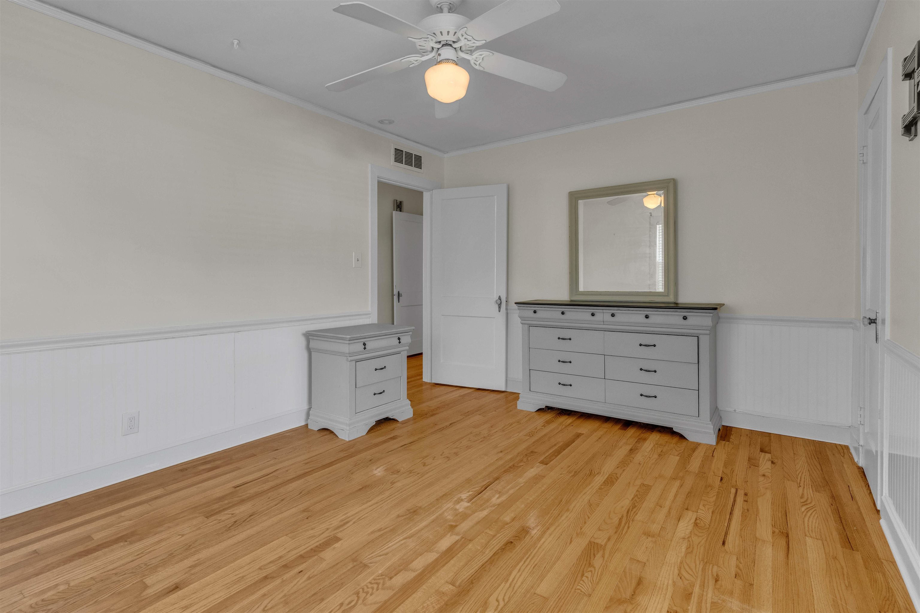 3189 Cowden Ave Property Photo 28