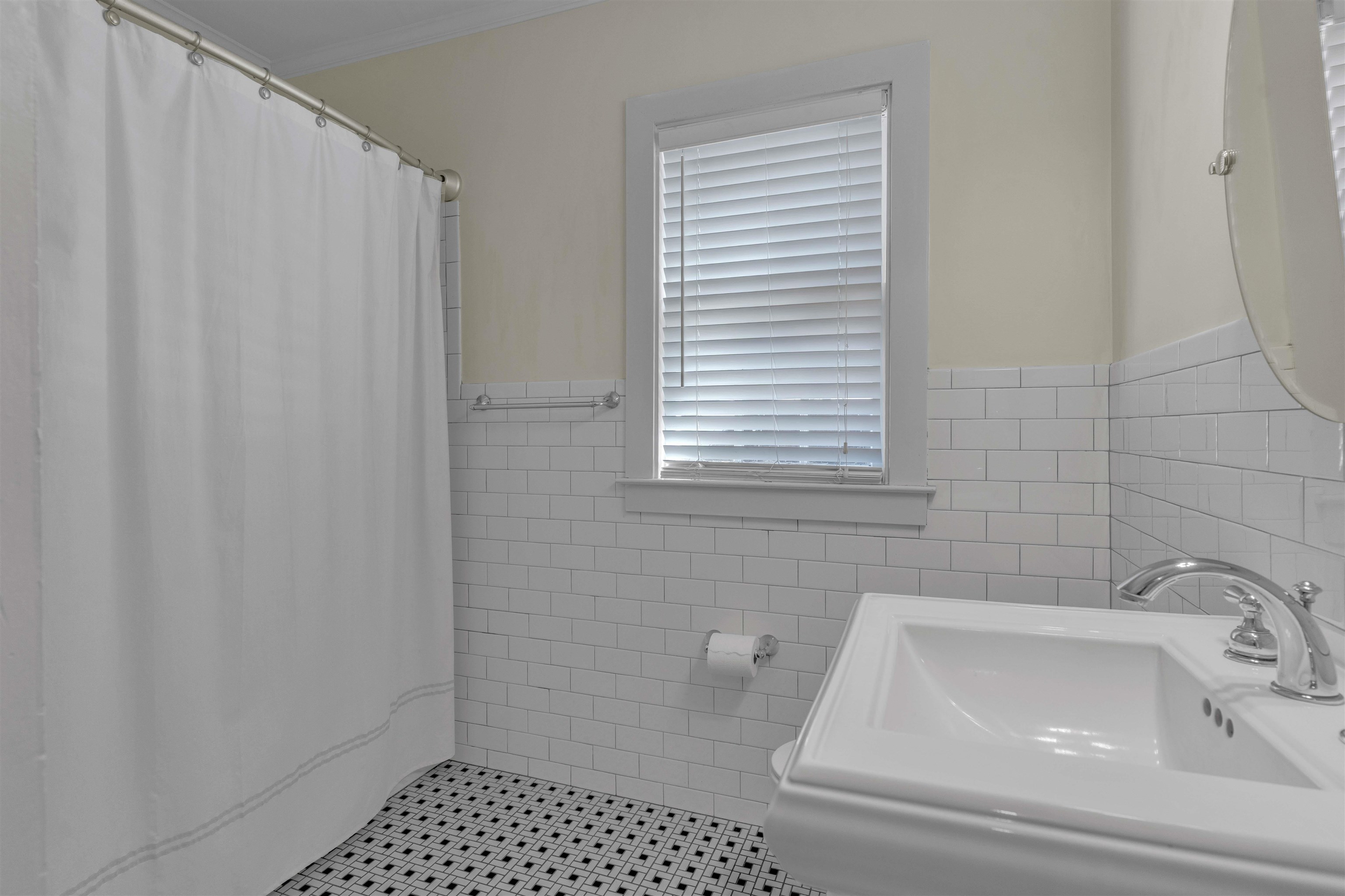 3189 Cowden Ave Property Photo 29