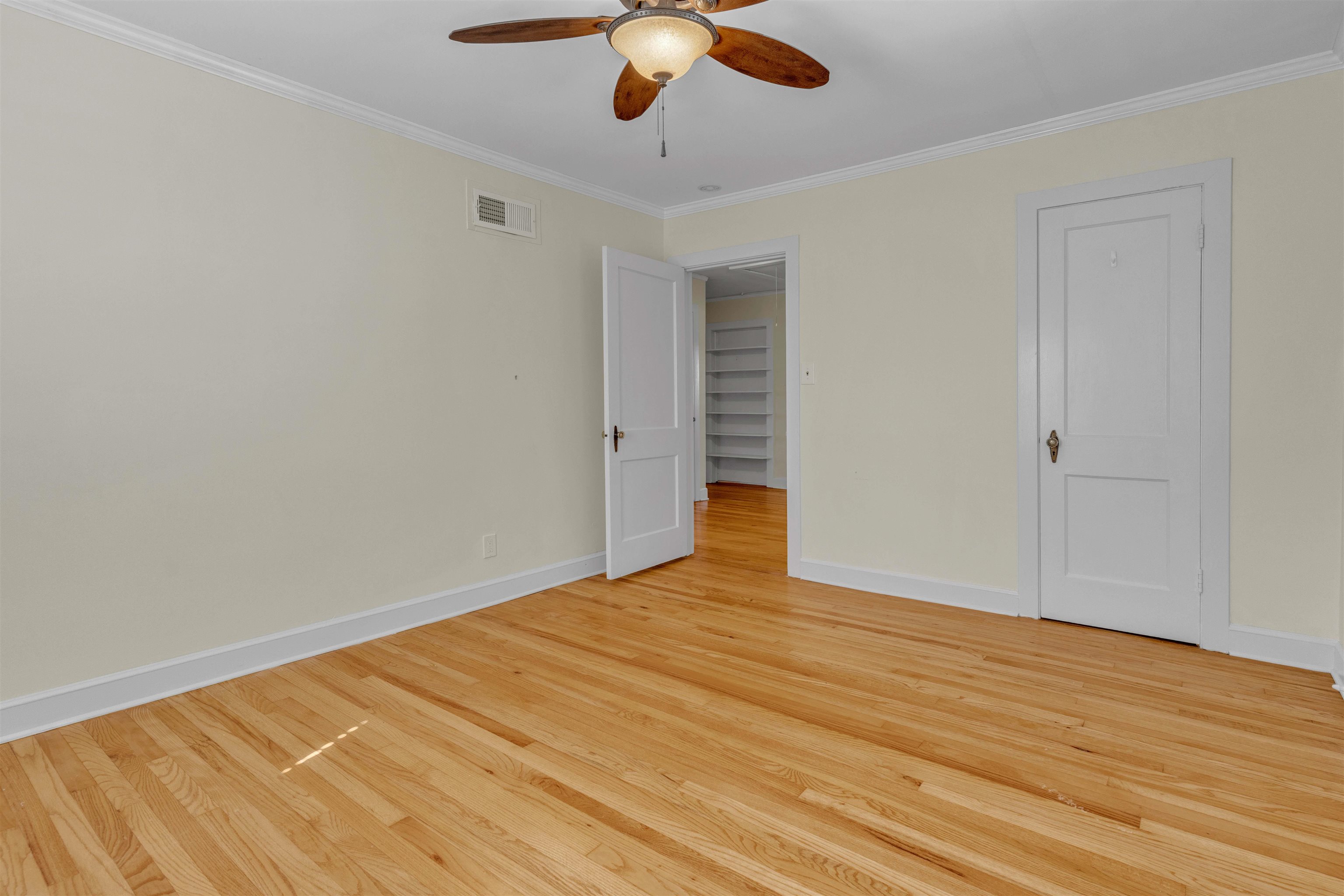 3189 Cowden Ave Property Photo 34